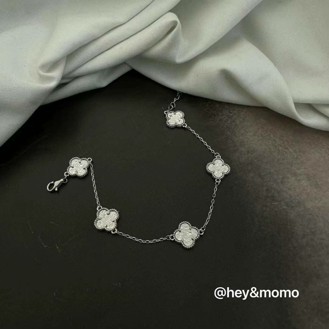 HM2434 幸運四葉草簡約手鏈