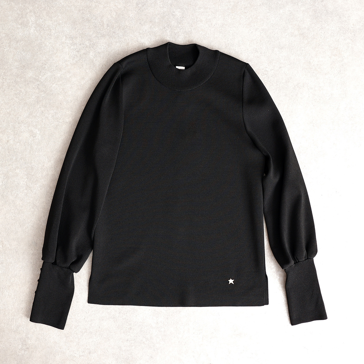 CHONO袖釦高領針織上衣 （黑）