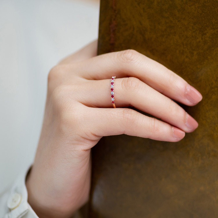 紅寶石鑽石18K跳鑲線戒