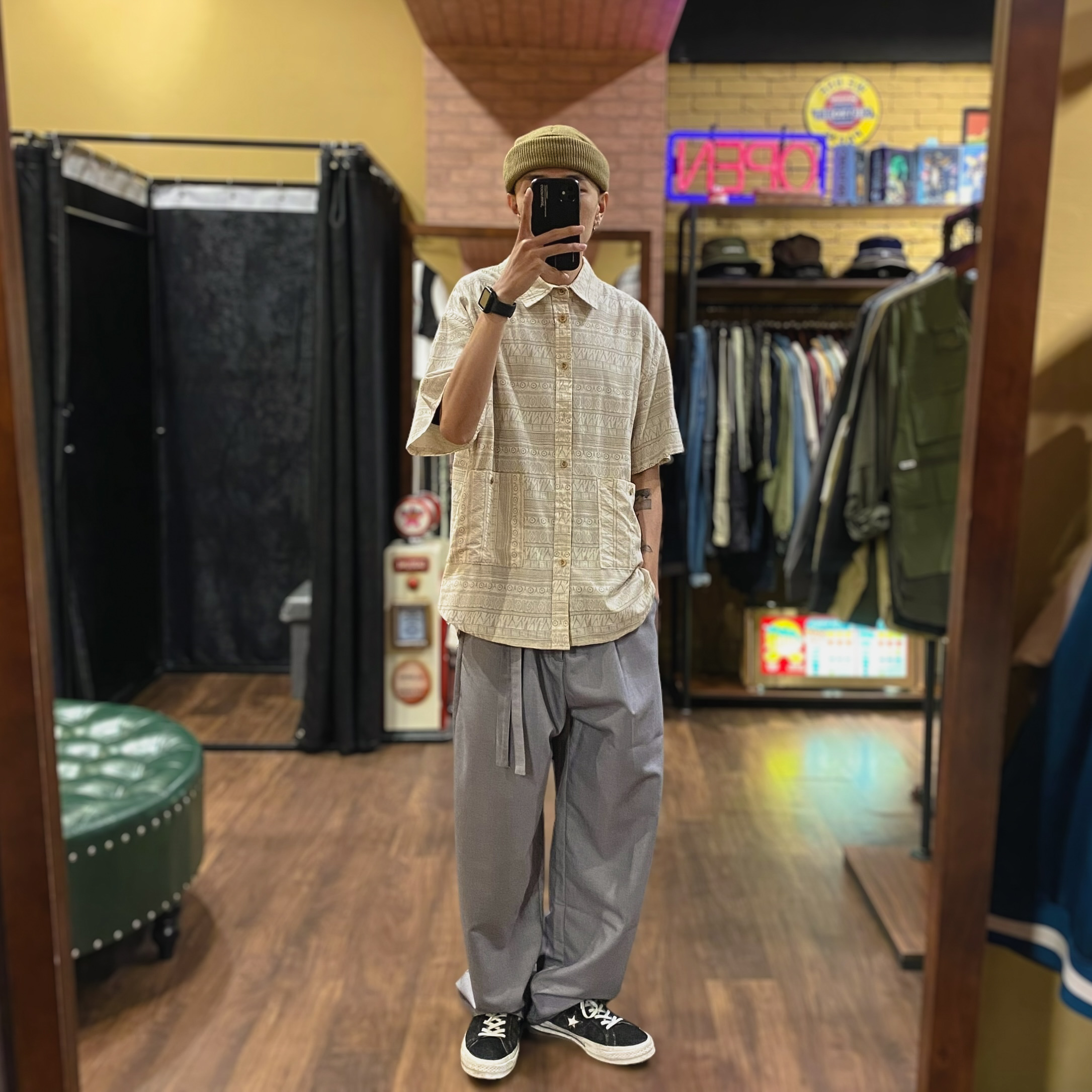 復古滿版圖騰休閒襯衫