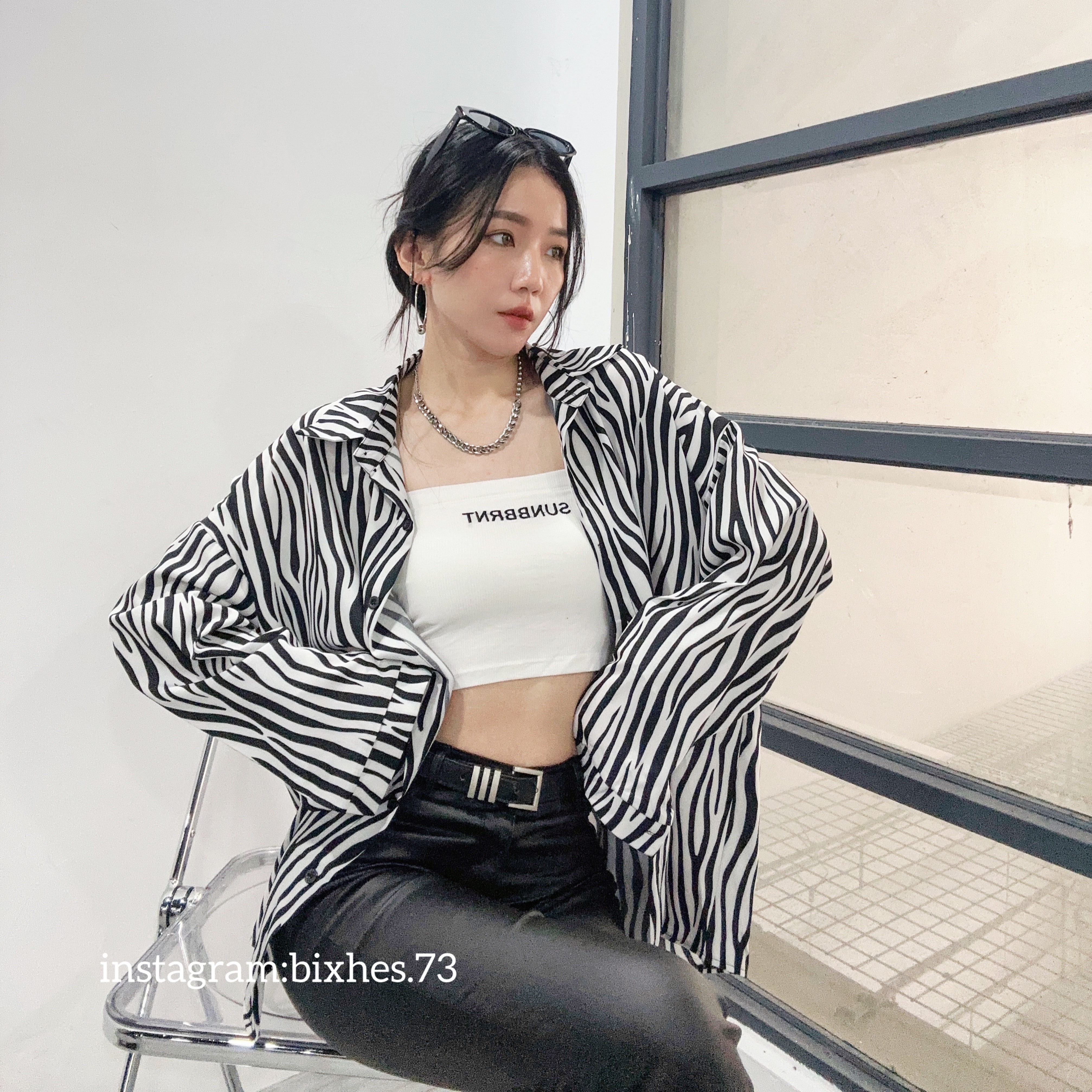 刺繡字母平口背心(C00058)