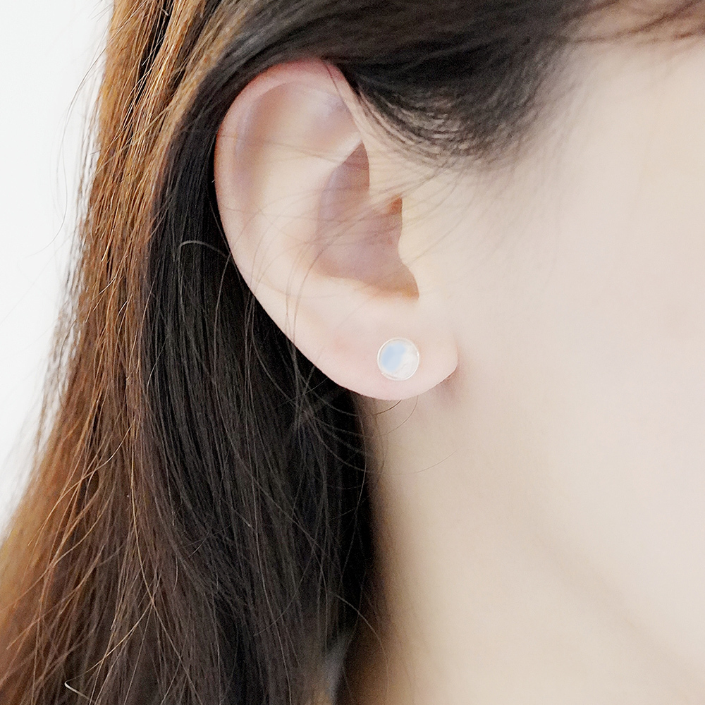 月光石簡約小圓純銀耳環/SE611 | 天然水晶 原礦  耳釘 情人節禮物 愛情之石 聖誕禮物 新年禮盒