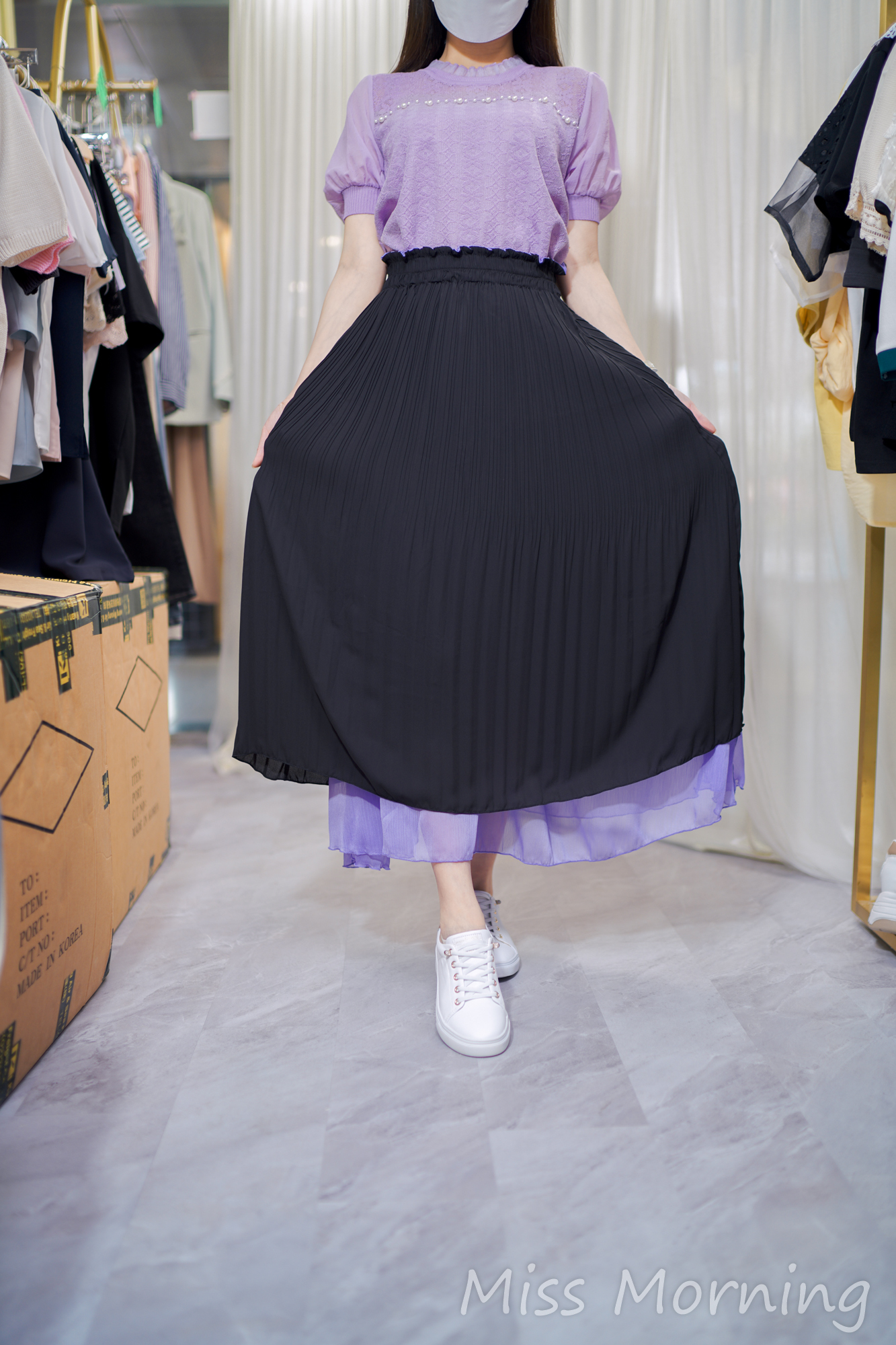 薄身釘珠線衫(13818)&重工雙面著百摺裙(33727)