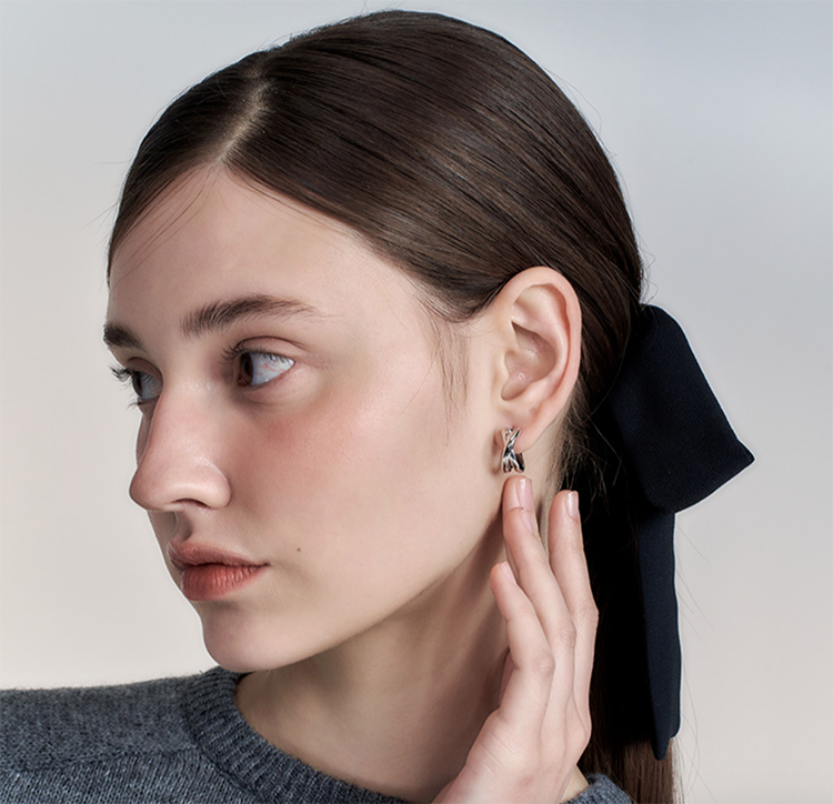 ◇Hei◇ mild one-touch earring [正規品/関税込] X one-touch Earring