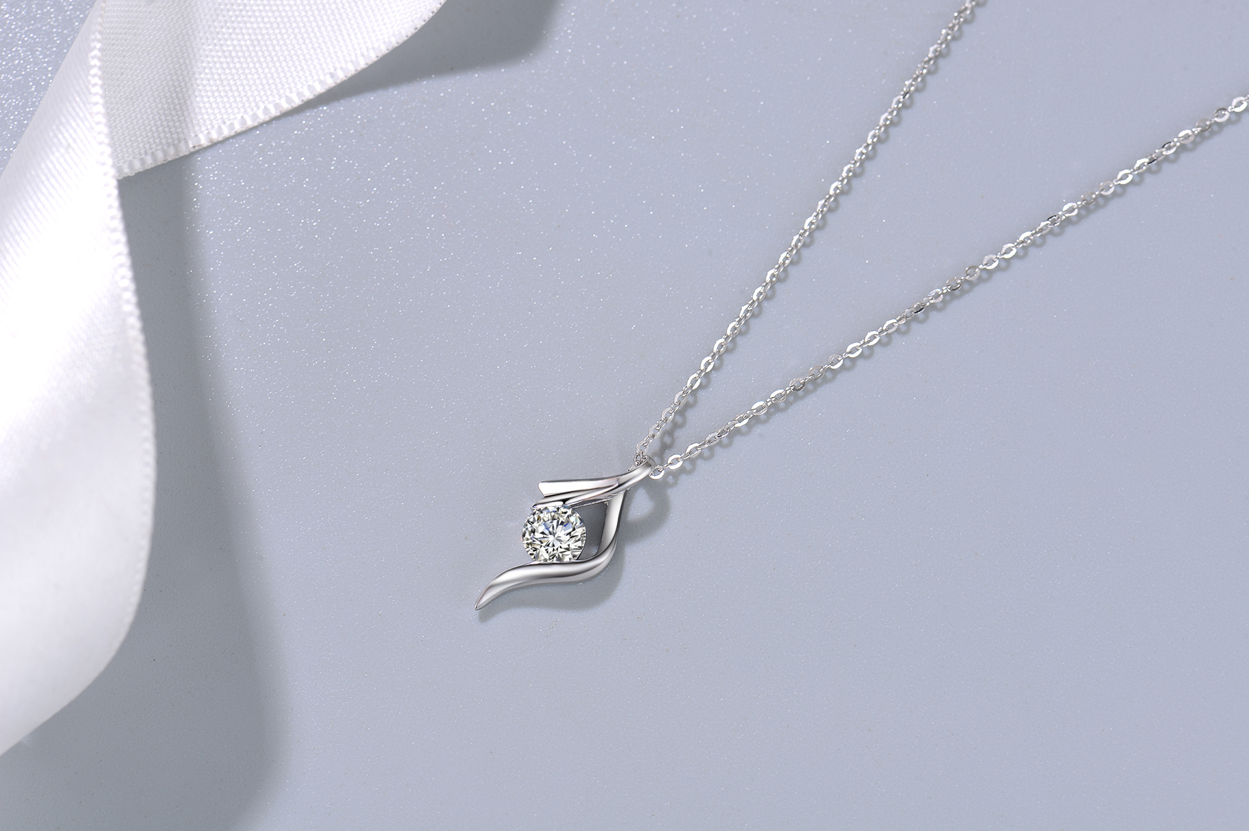 好運閃耀｜星耀鑽項鍊