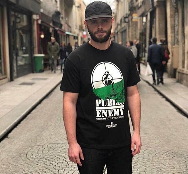 SUPREME x UNDERCOVER PUBLIC ENEMY TERRORDOME 短袖 準心