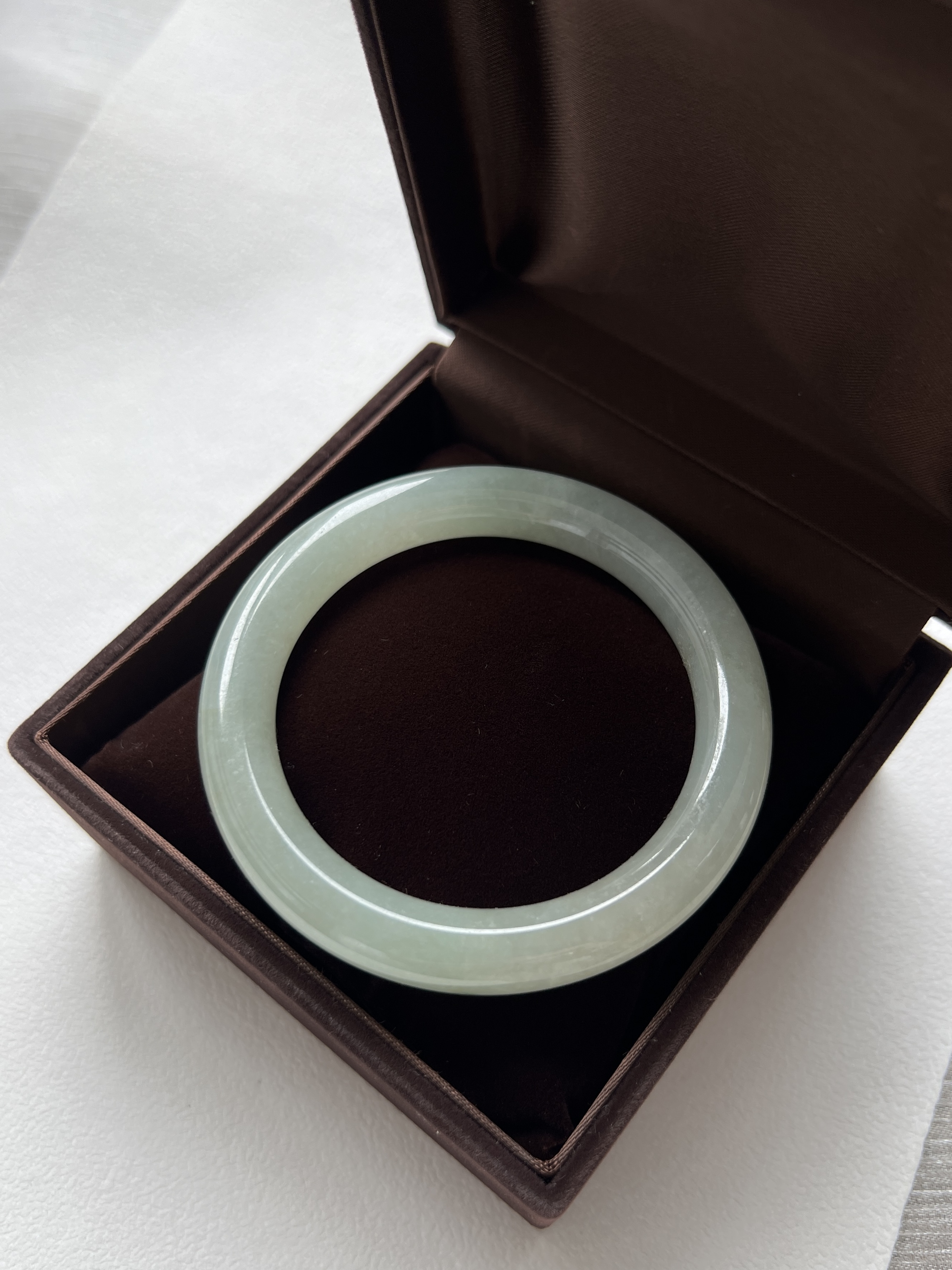 冰果綠圓骨翡翠鐲