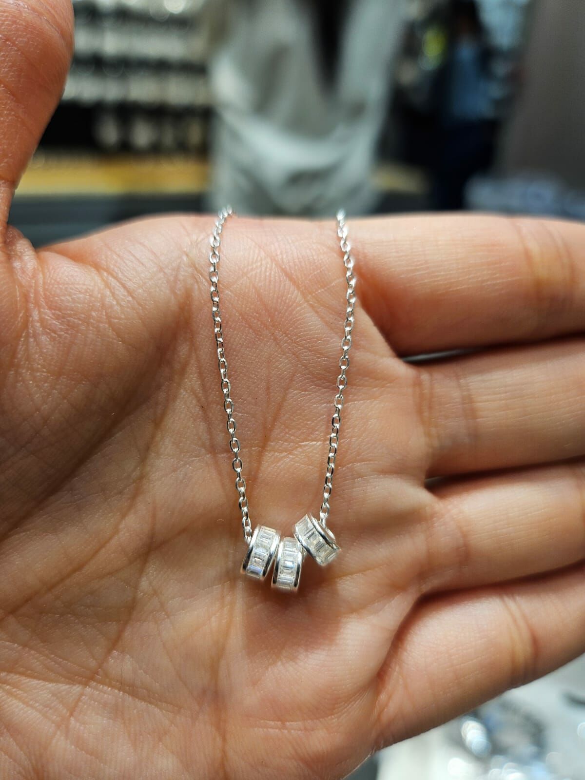 HM2445 三粒圓圈頸鏈