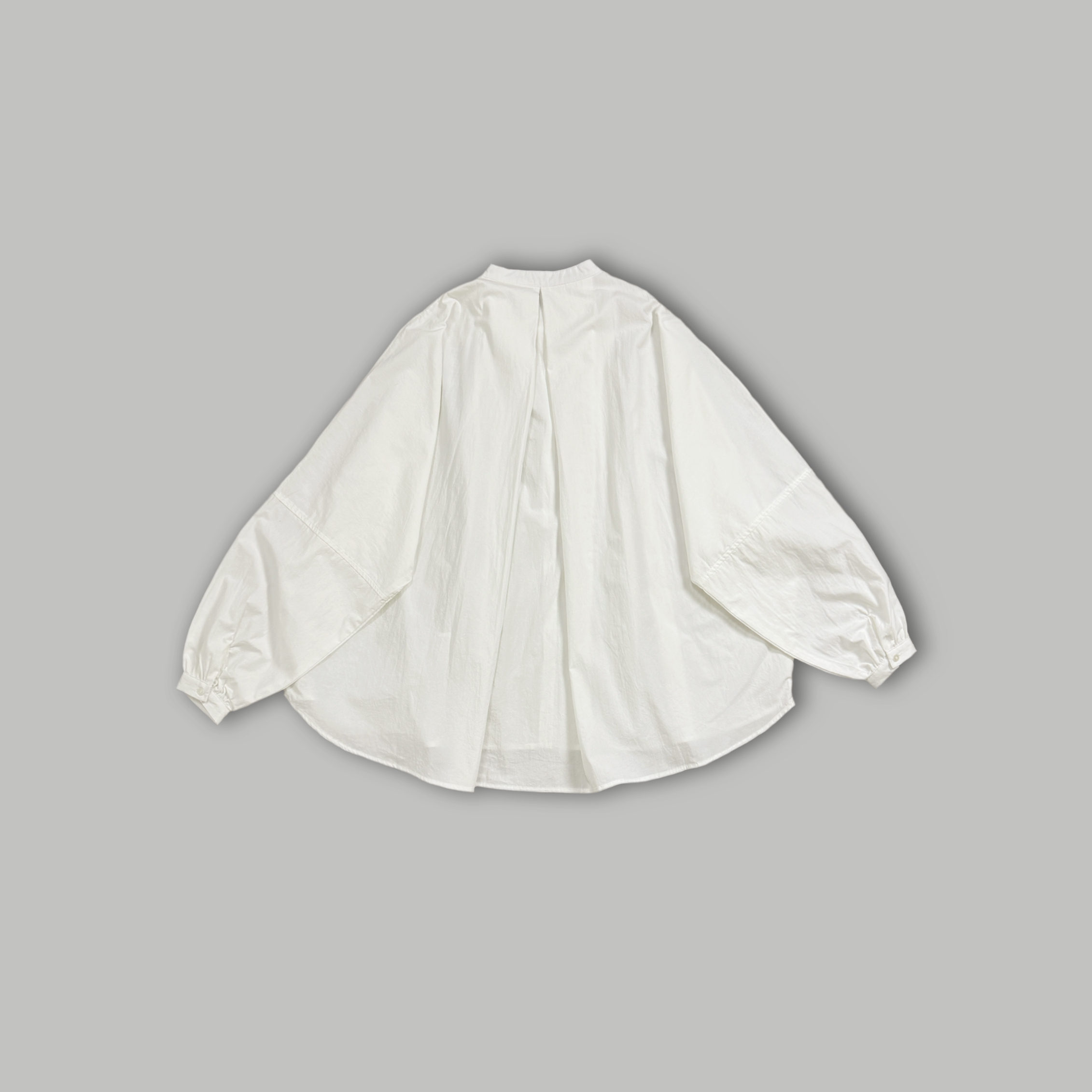 J.P.L. 立領澎袖解構傘形襯衫