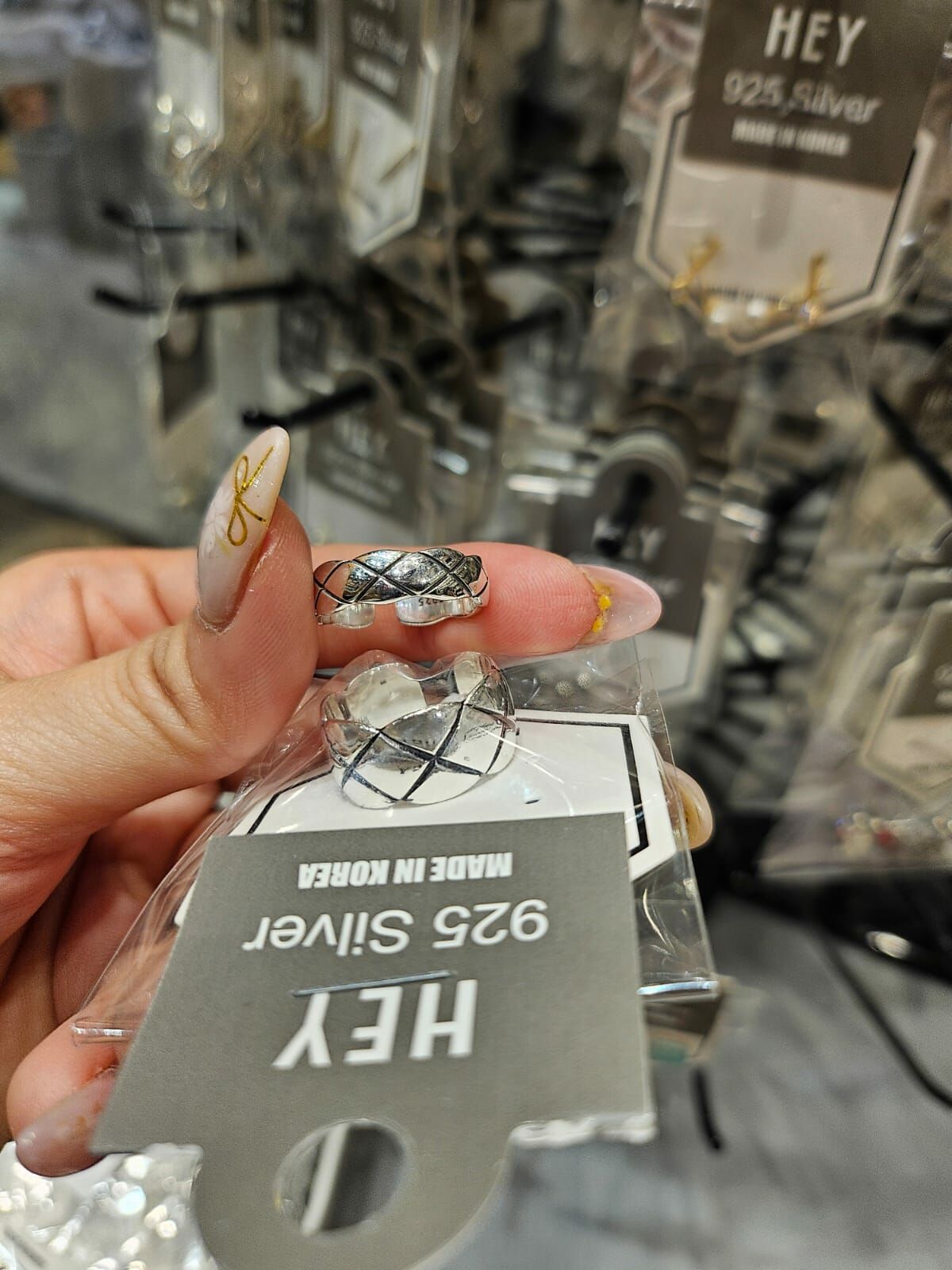 HM2452 菱格戒指 (粗/幼)