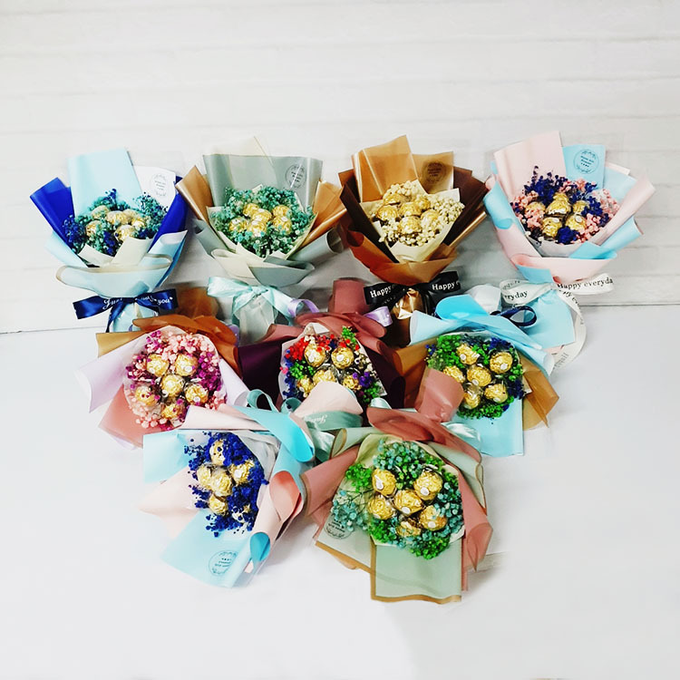 金莎滿天星花束,Ferreo rocher with babybreath bouquet