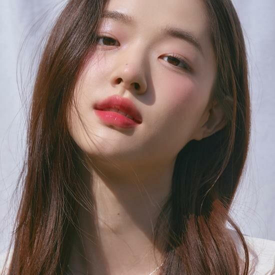 Romand Glasting Color Gloss