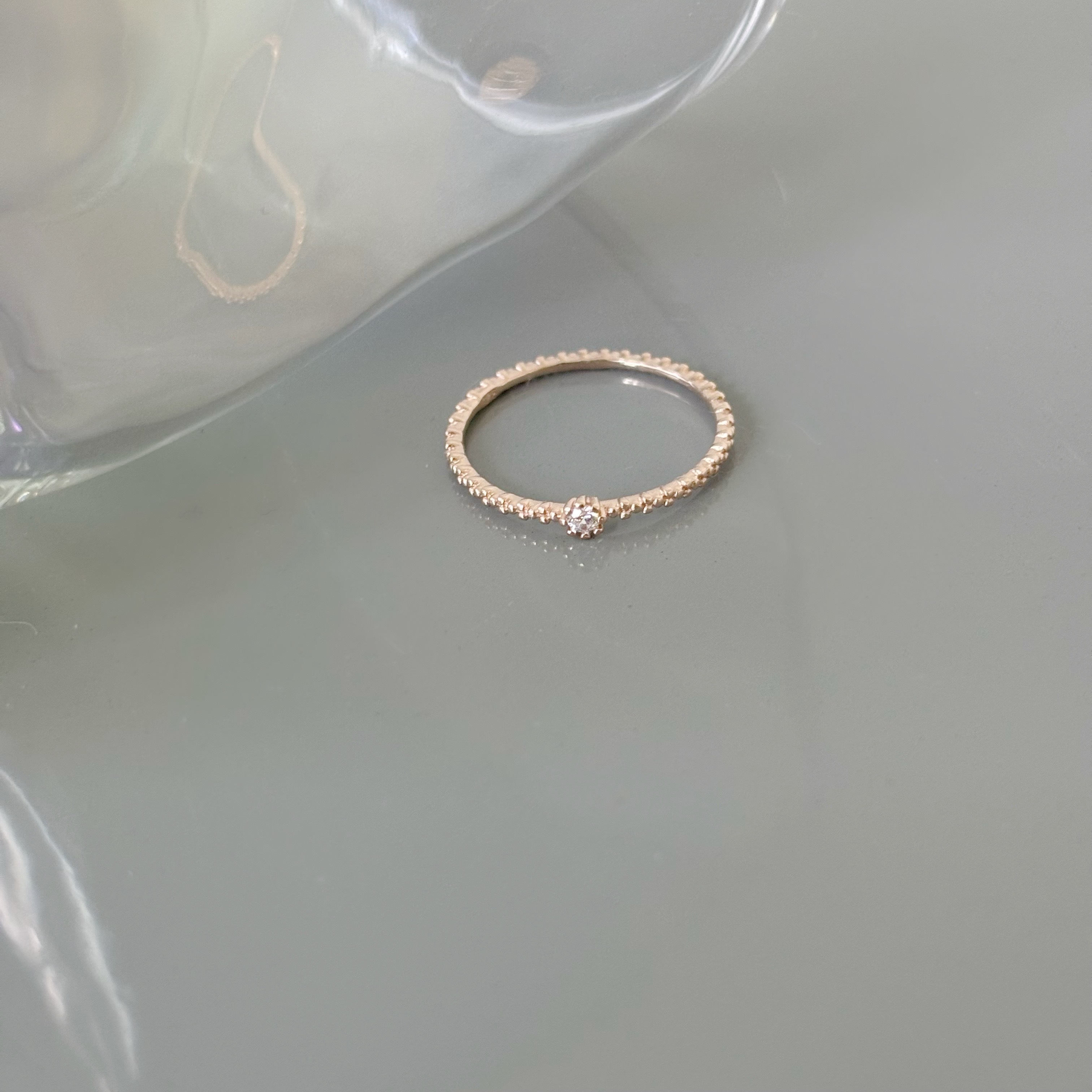 珊瑚單顆鋯石戒指