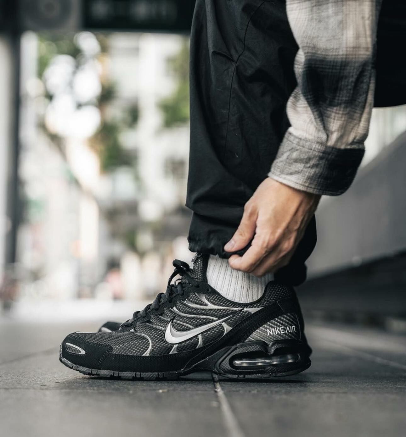 NIKE AIR MAX TORCH 4 反光