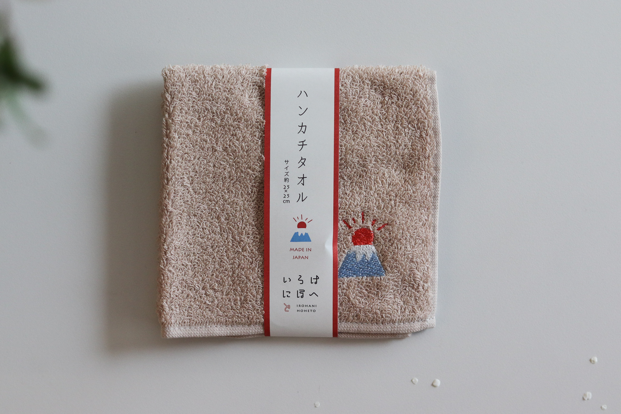 日本 Iroha Hoheto 達摩 富士山 手帕 方巾