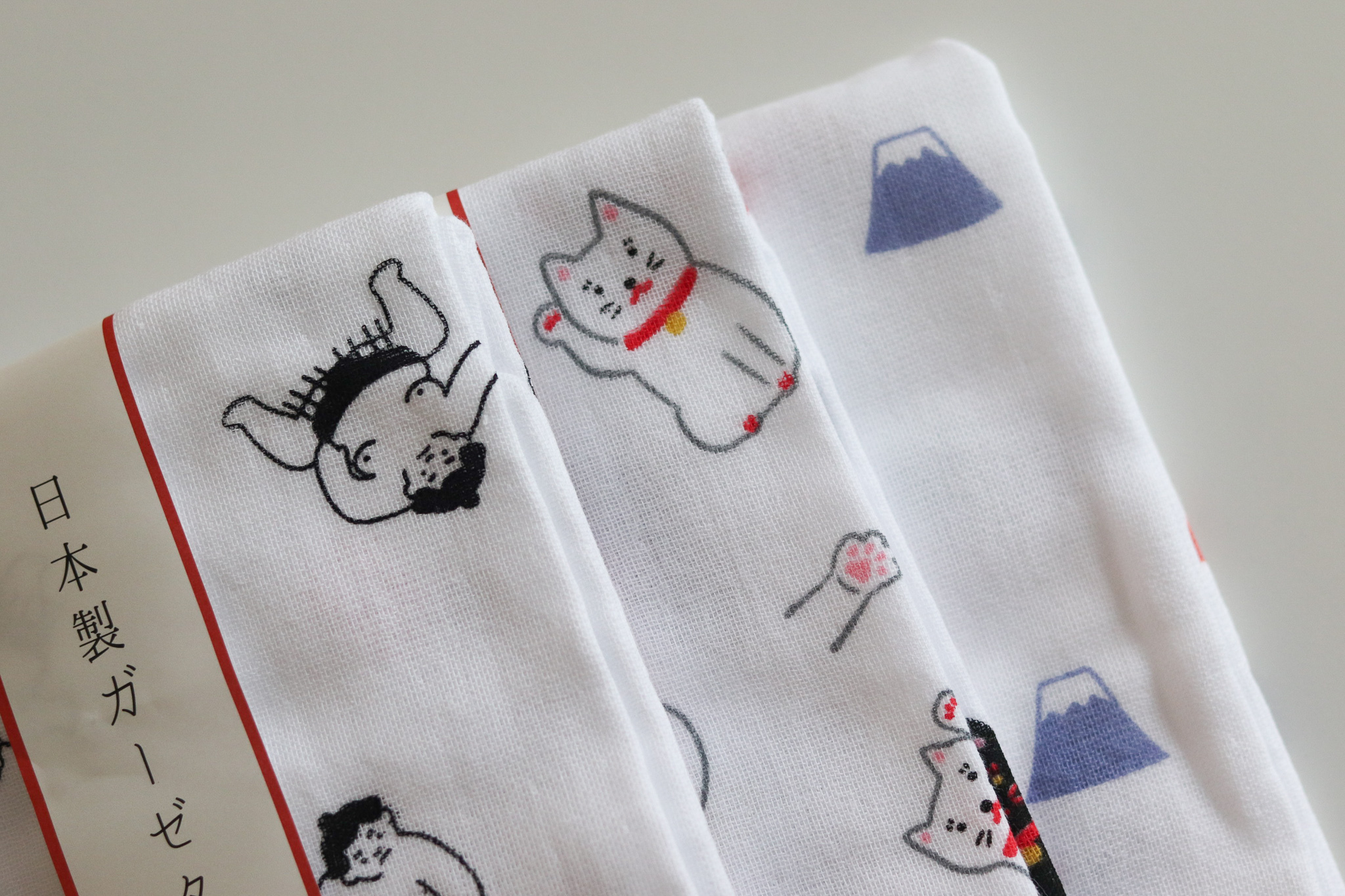 日本 Iroha Hoheto 相撲 招財貓 富士山 毛巾