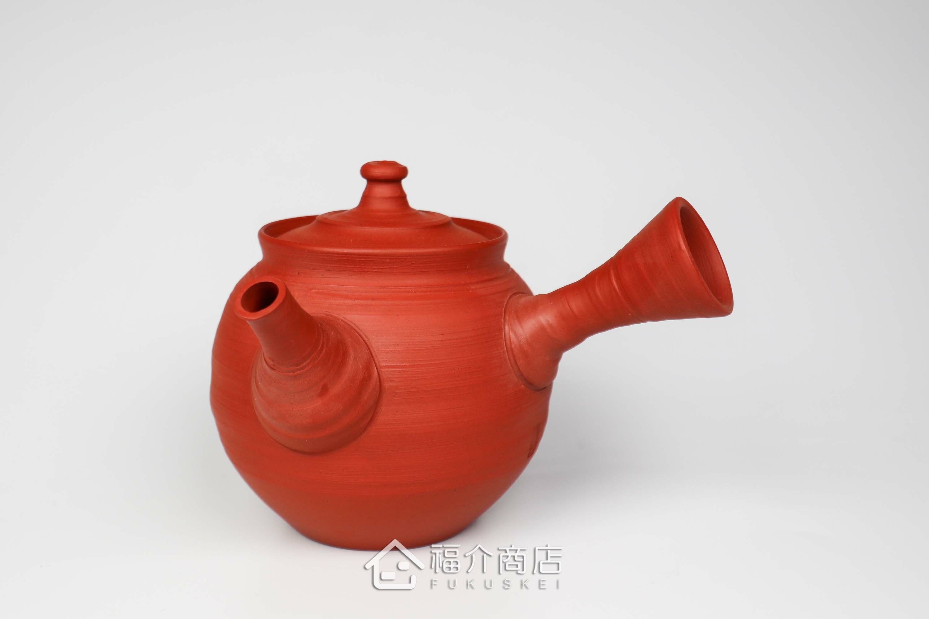 泡茶用的日本陶瓷茶壺