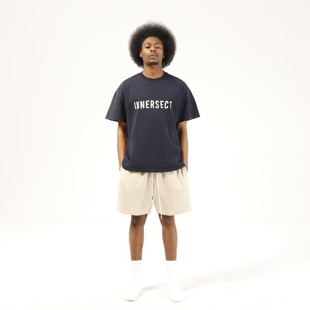 陳冠希 Clot INNERSECT 三生萬物 FOG ESSENTIAL 胸口字母Innersect 背後星星圖案短T  休閒風 重磅圓領短袖 24春夏新款 男女同款 INN24SSTTE043*