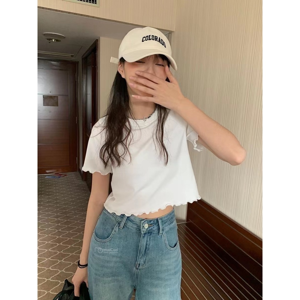 3080木耳邊短版上衣