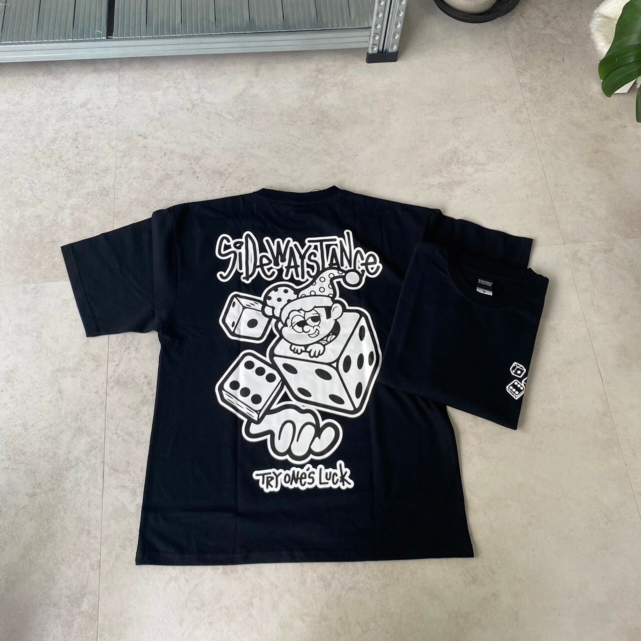 Sideway Stance骰子印刷圖案短Tee SIDE23-079