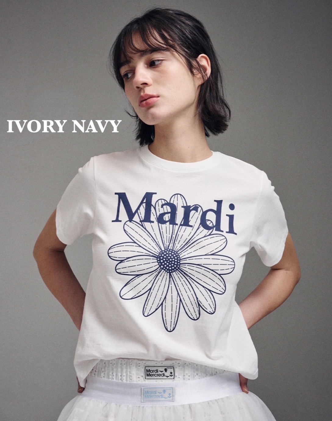[花模様]Mardi Mercredi LINGER TSHIRT FLOWERMARDI Mardi Mercredi】LINGER TSHIRT FLOWERMARDI (Mardi Mercredi/T