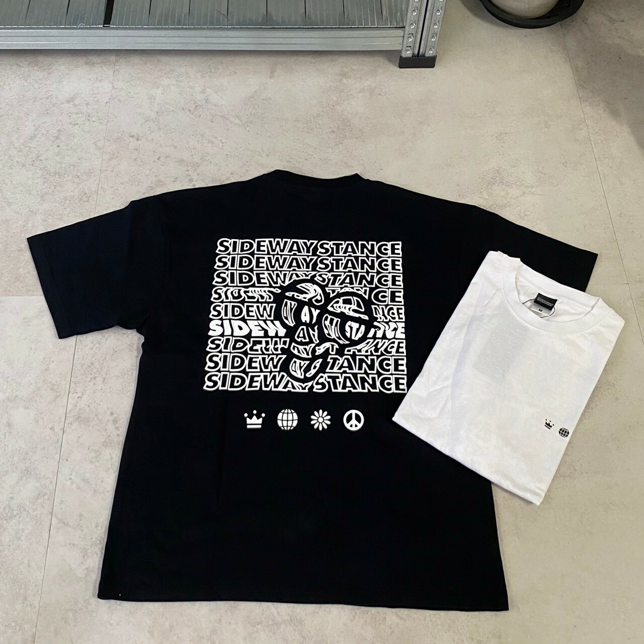 Sideway Stance 滿版Logo印刷圖案短Tee SIDE23-087