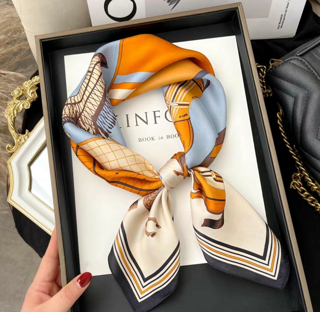 時尚風百搭絲巾