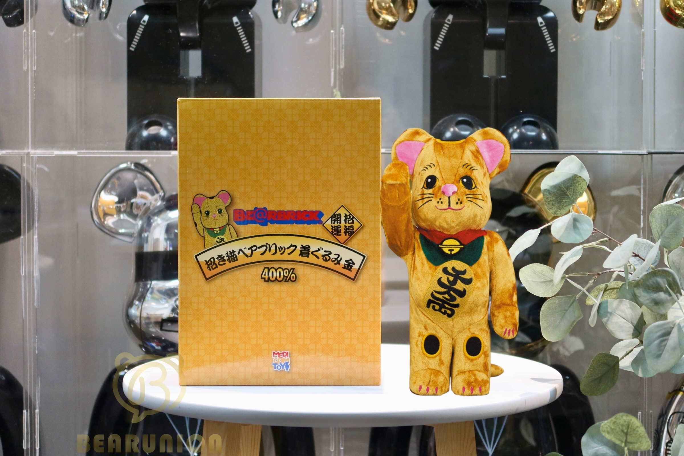 🥇現貨🥇BE@RBRICK 招き猫 金 着ぐるみ版 400％