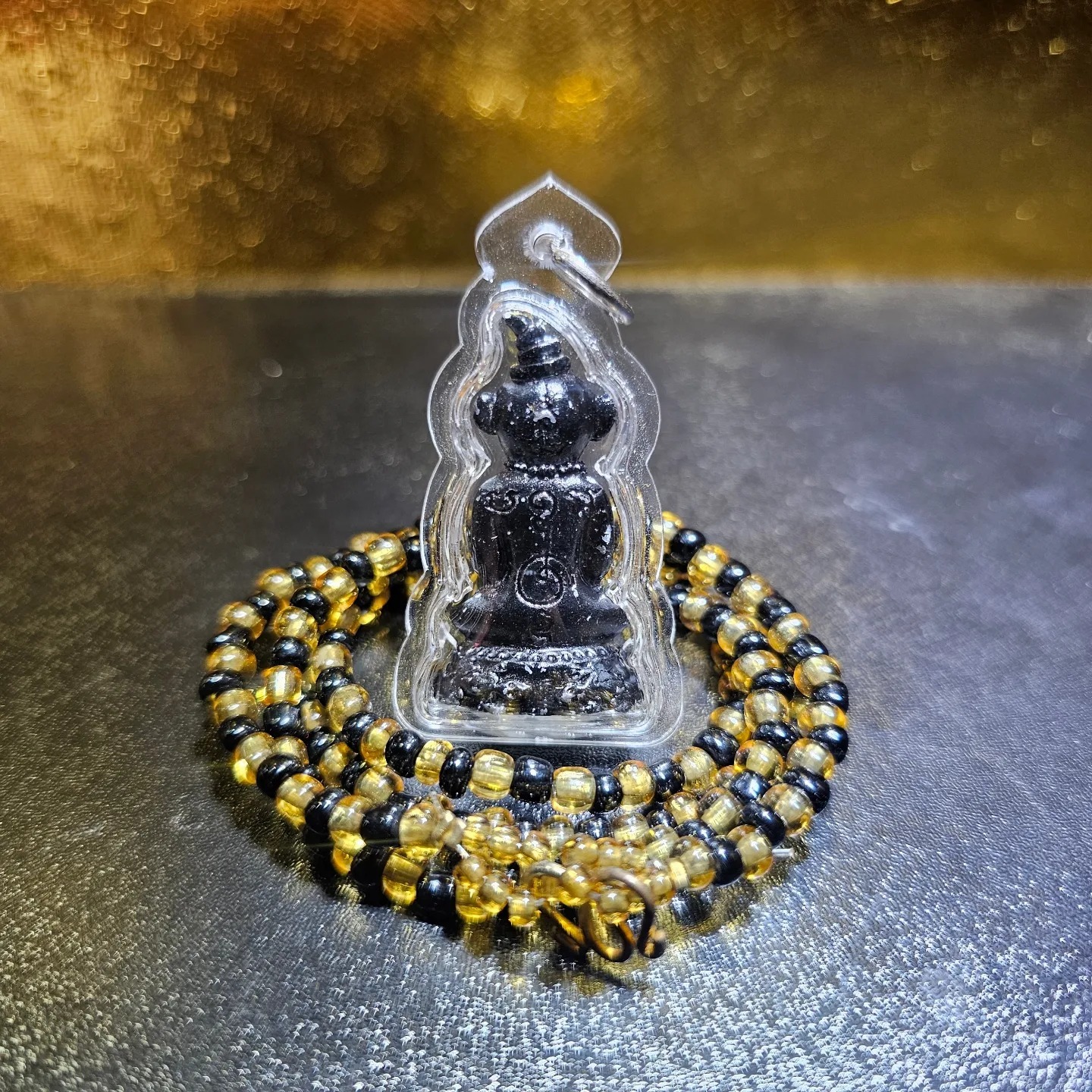 阿贊Cat - 紅眼金角拍罌