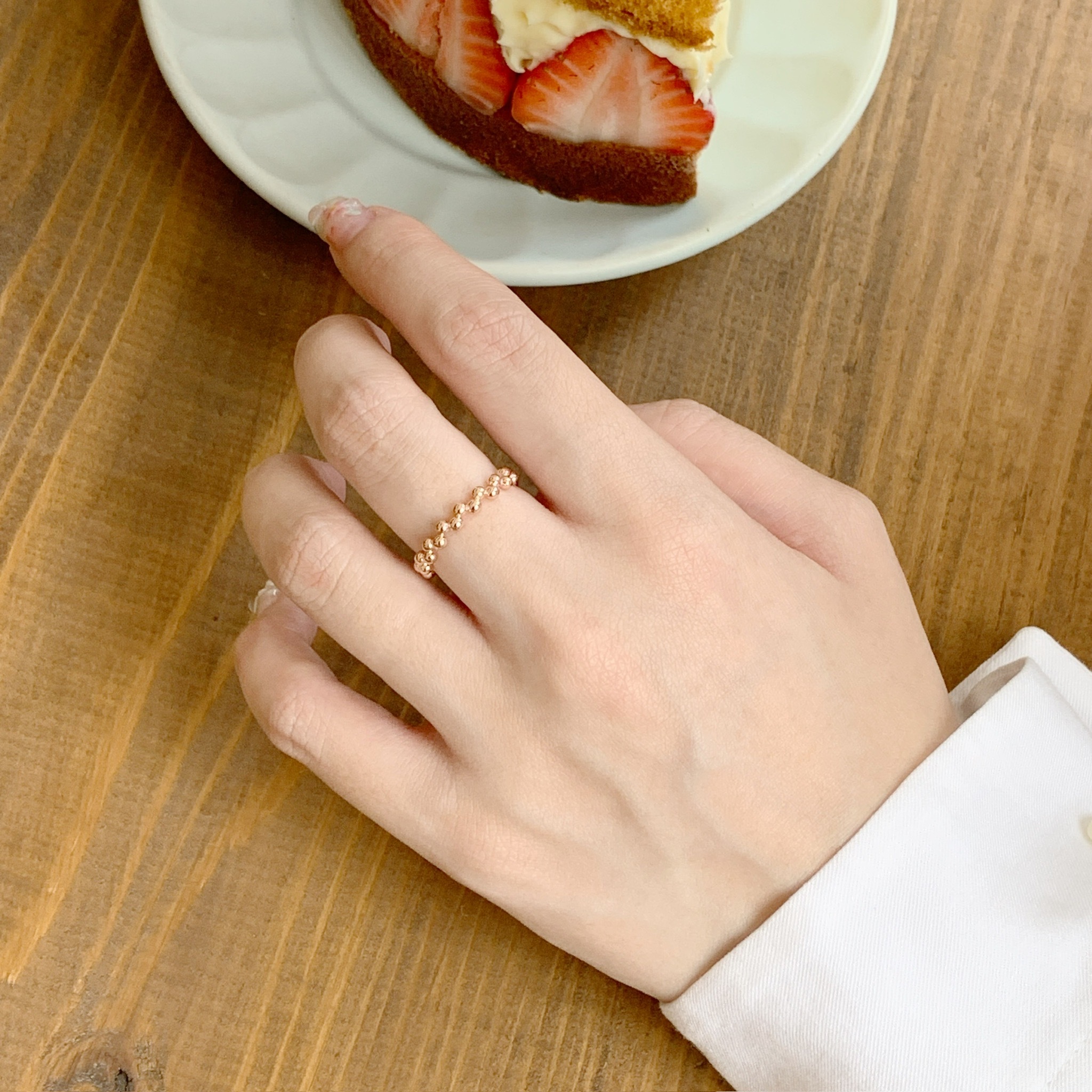 簡約交錯珠珠戒指