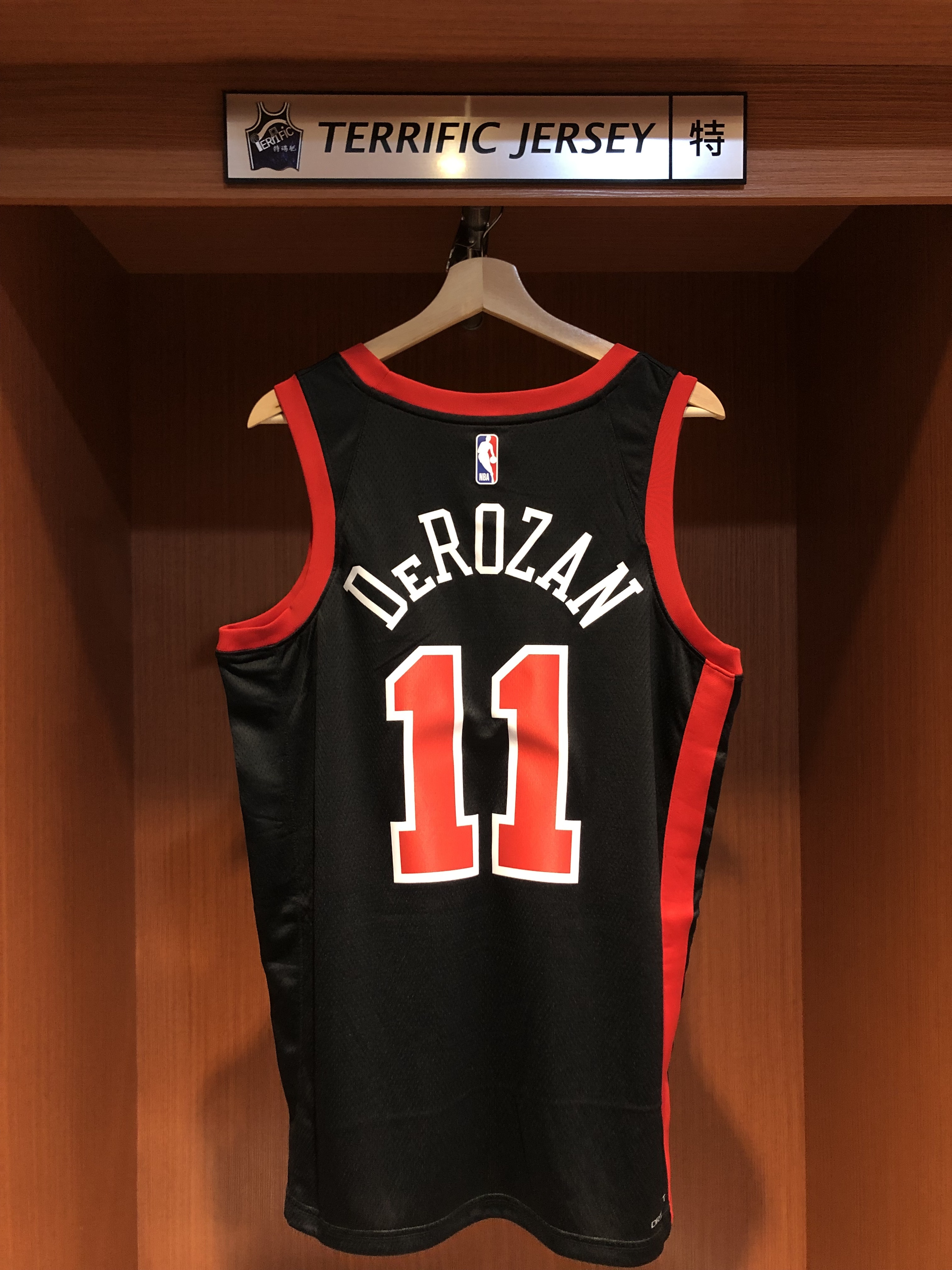 NBA球衣 Demar Derozan 芝加哥公牛城市 City Nike Swingman 球迷版 熱轉印  全新