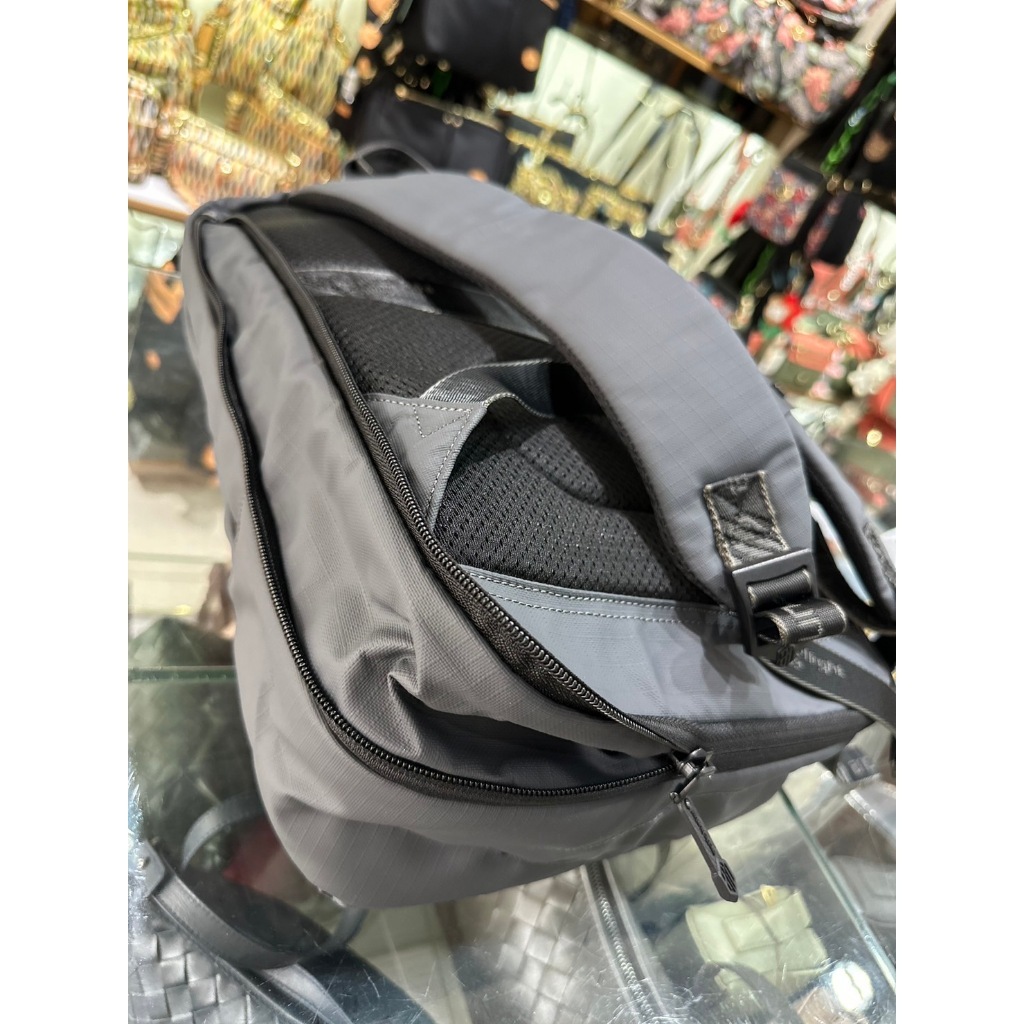 現貨 Arctic hunter 太空灰 多功能男用後背包 多功能電腦包 防潑水電腦包 男生後背包 #B00529