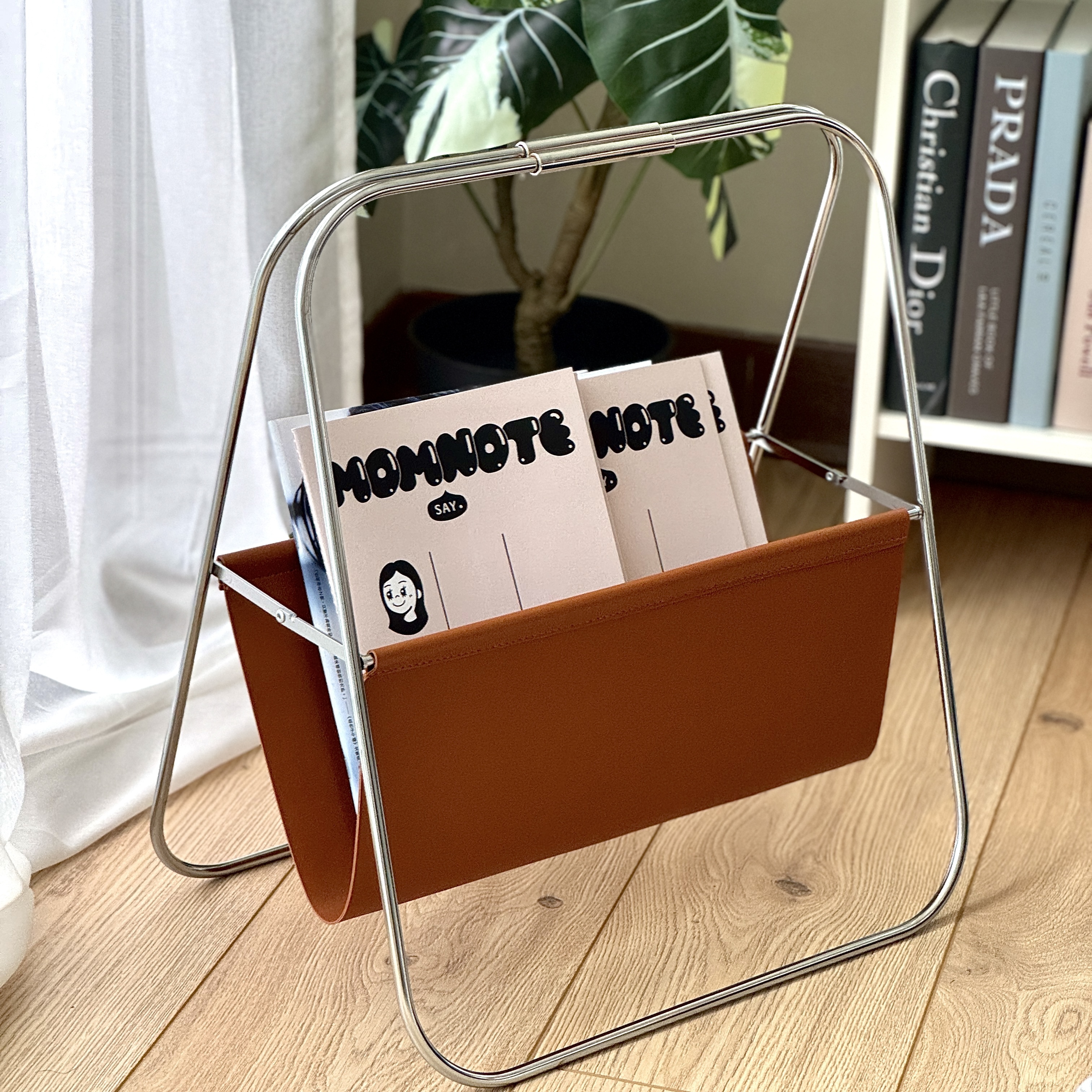 簡約質感皮革雜誌架