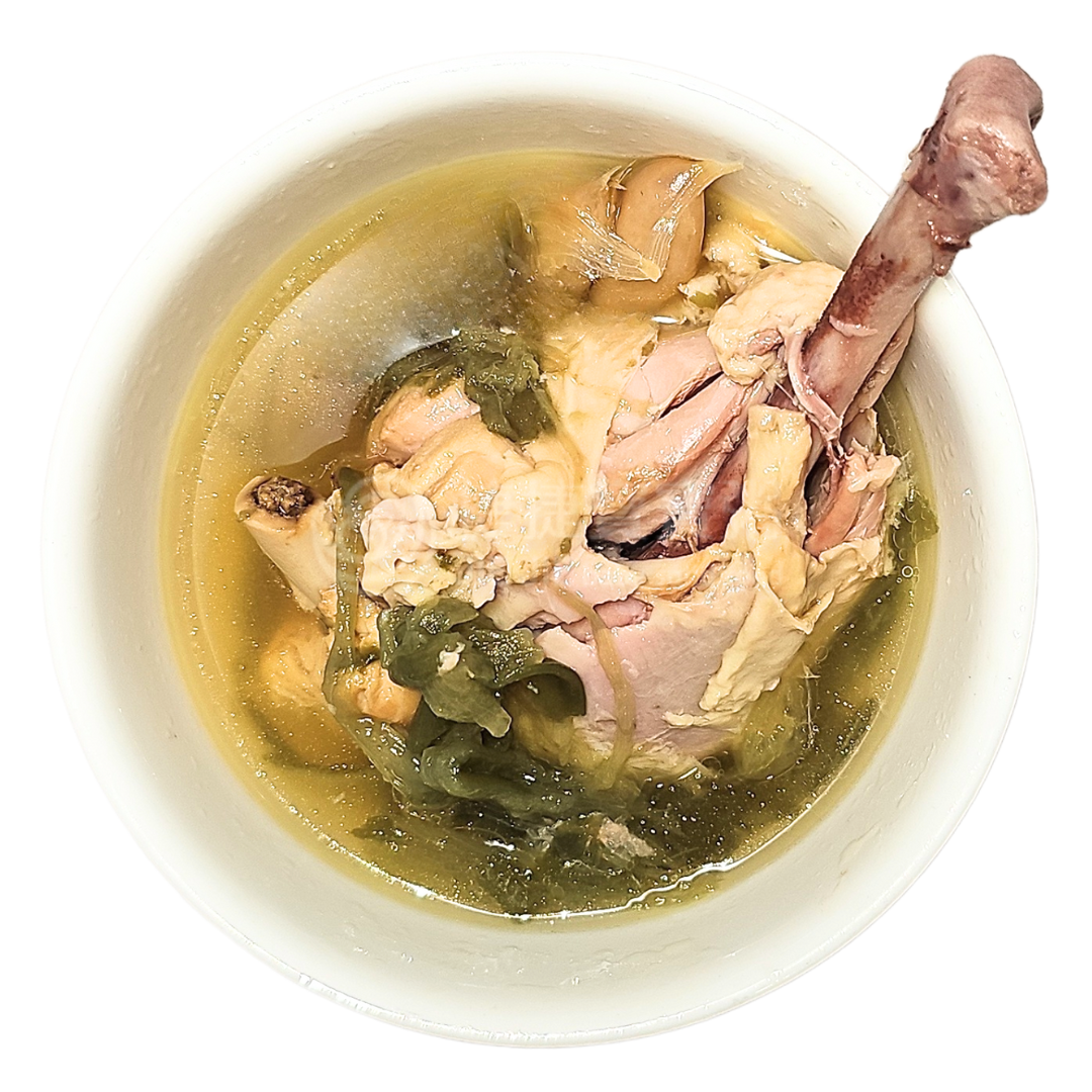 金飲玉食-剝皮辣椒燉雞湯 (供成人食用)