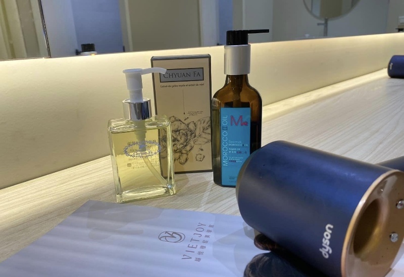 越悅穆髮美學館 高級精油