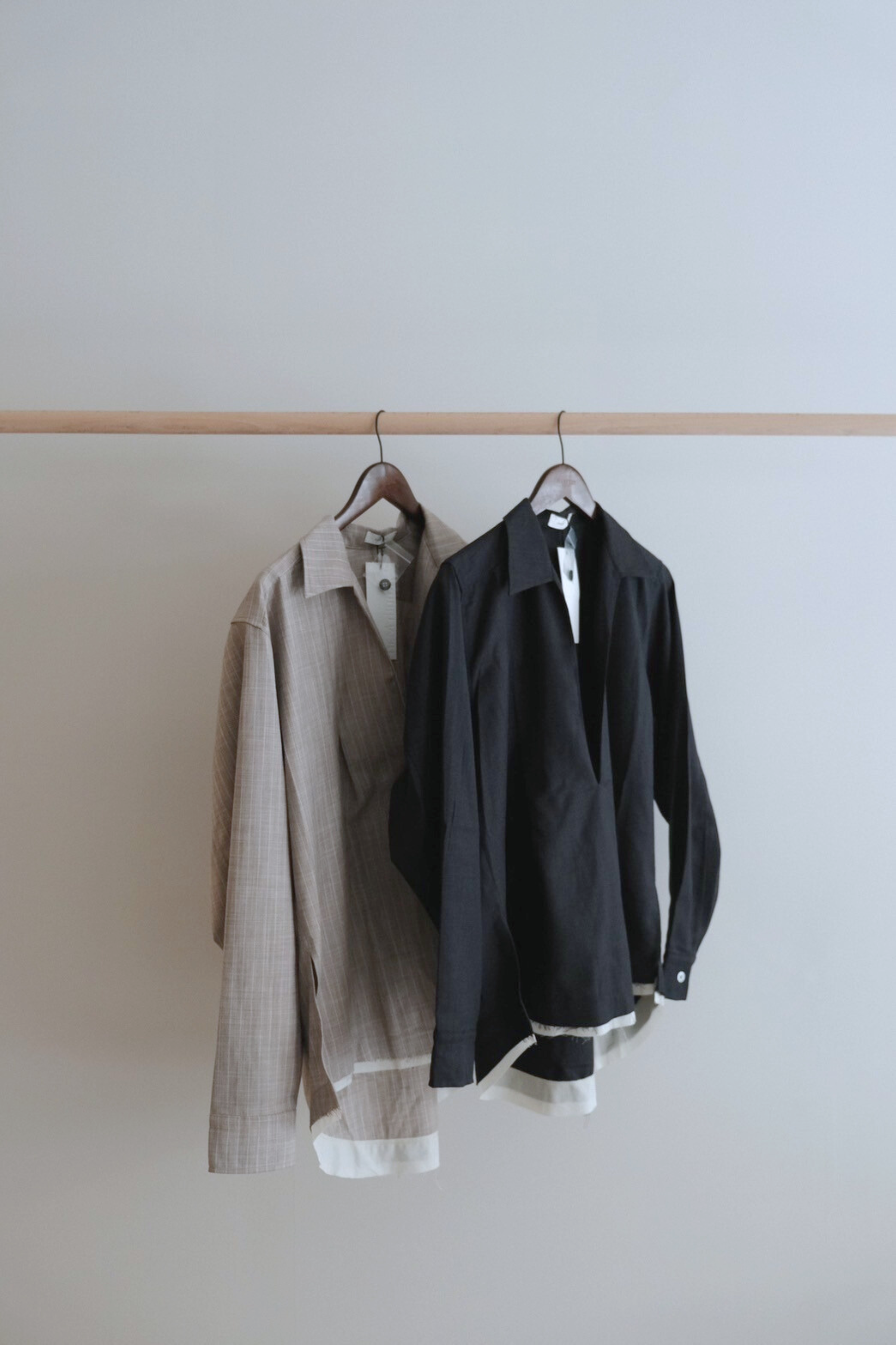 Knuth Marf - row edge over shirt (unisex) / NAVY
