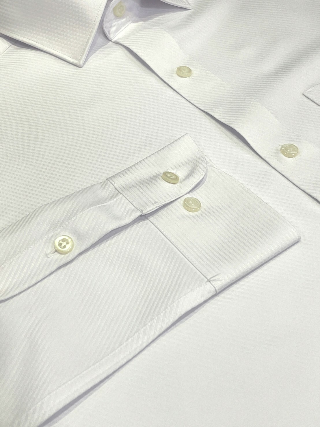 白色斜紋男長袖襯衫8