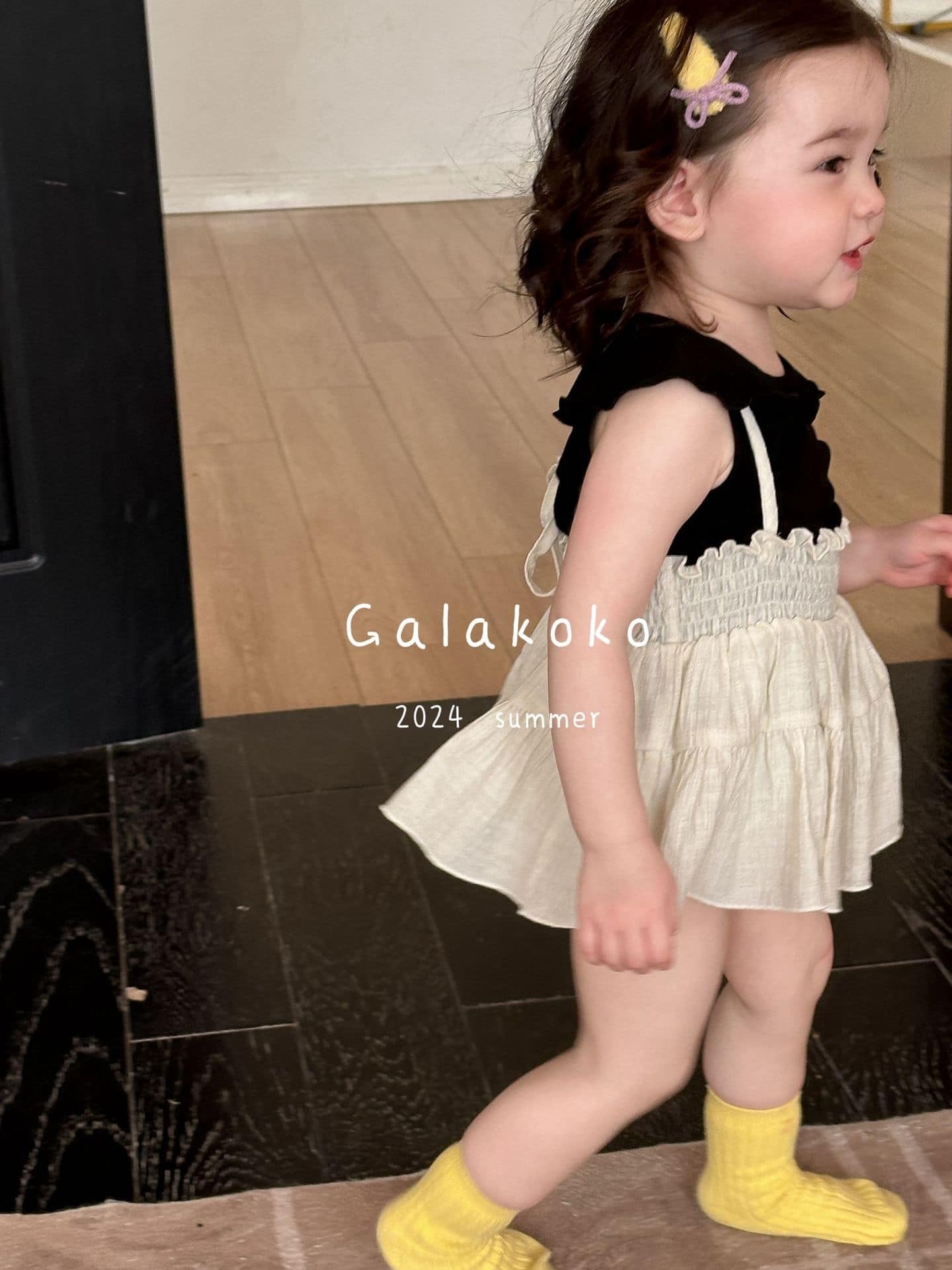 可愛加分吊帶裙