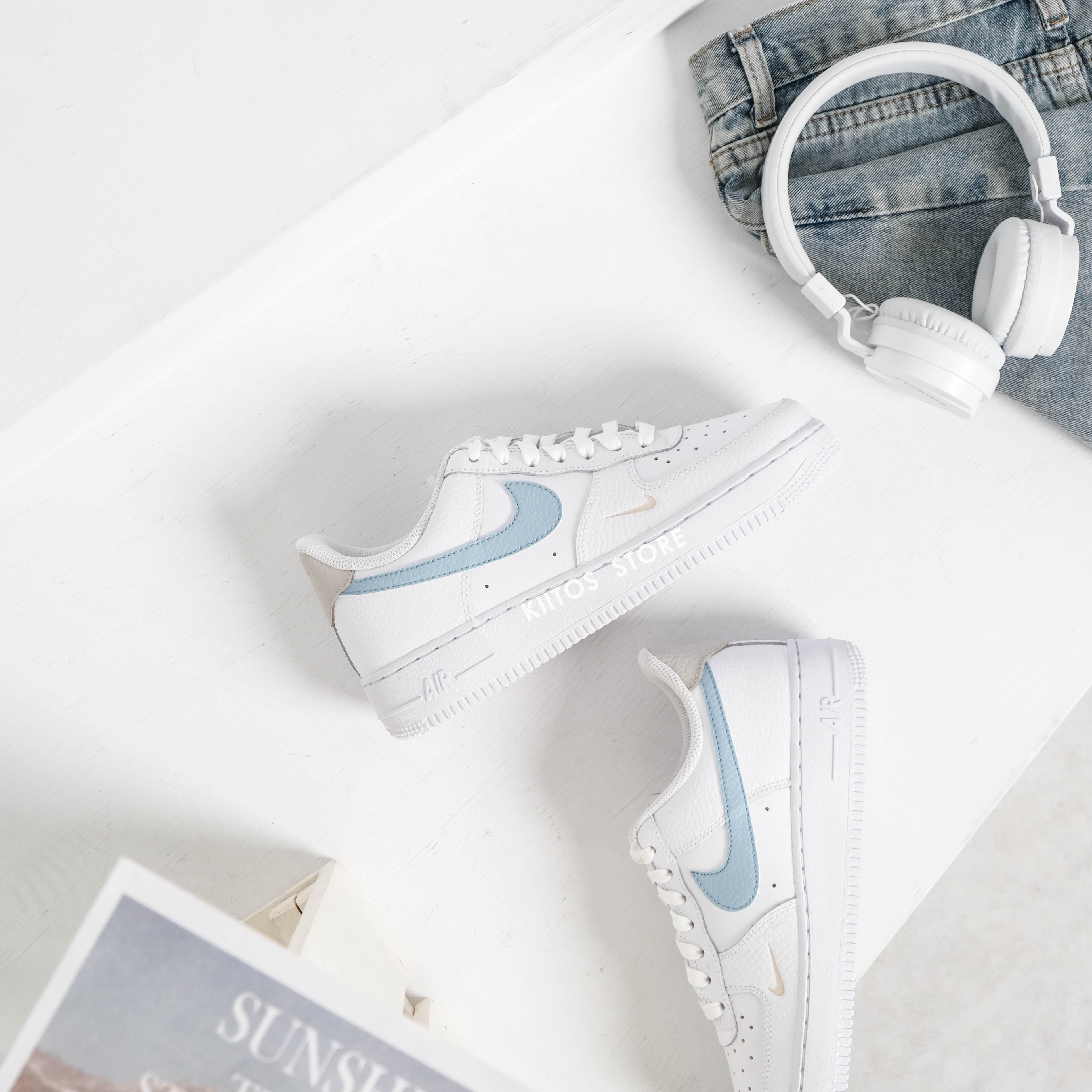 NIKE AIR FORCE 1'07 海冰藍 壓印小勾 "White & Light Armoury Blue" HF0022-100
