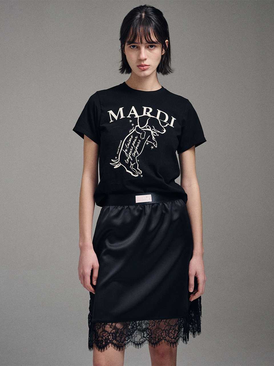 MARDI MERCREDI SLIM TSHIRT SWING THE TAIL DDANJI ( 5 Colours )