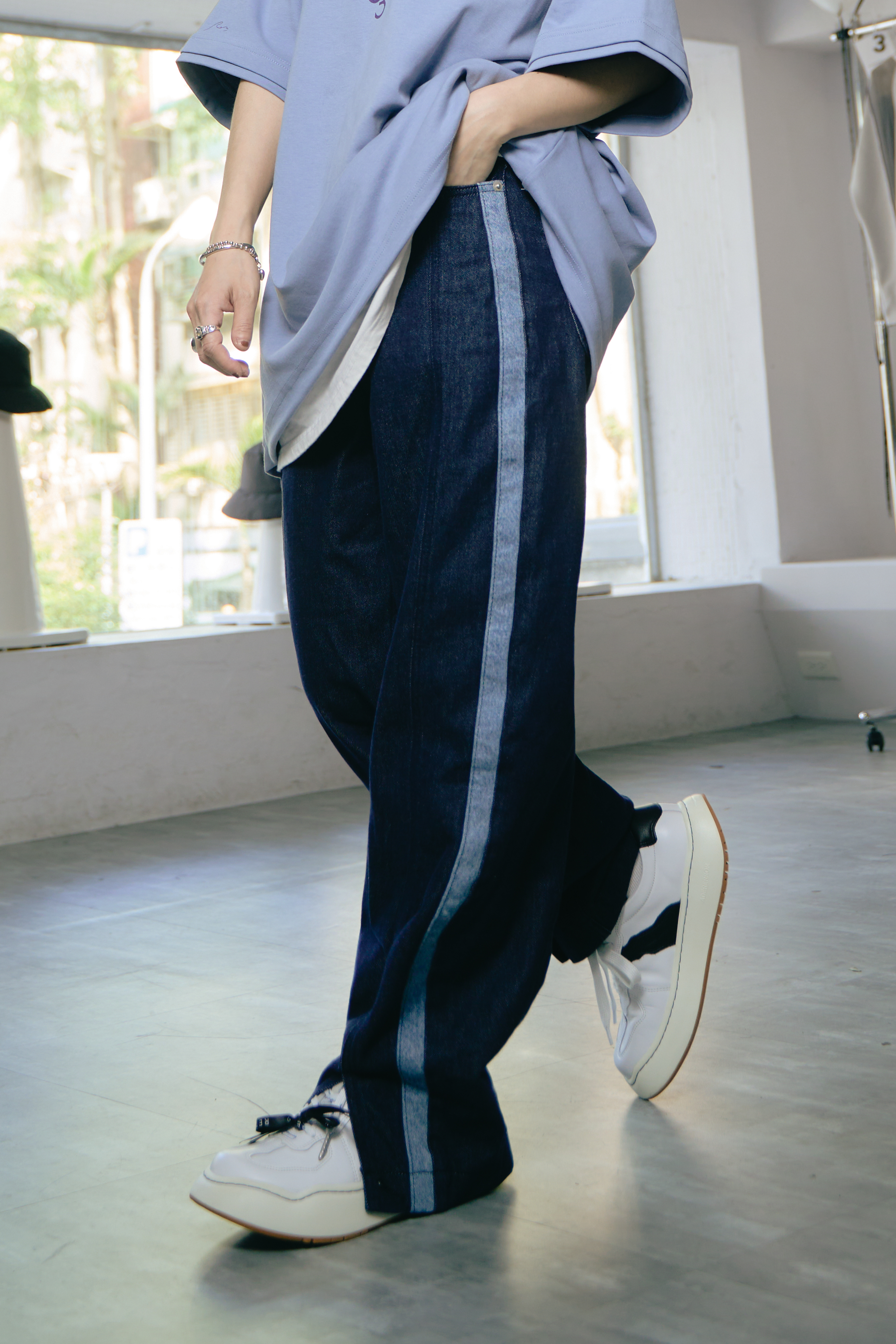 Contrast-Panel Denim Pants | Original