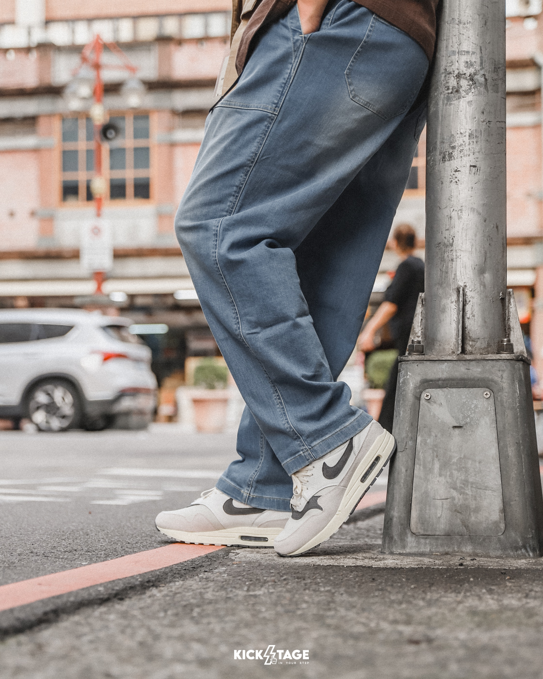 男鞋 NIKE AIR MAX 1 'Iron Grey' 煙灰 摩卡 復古 氣墊 低筒 休閒鞋【HJ3498-007】AM1
