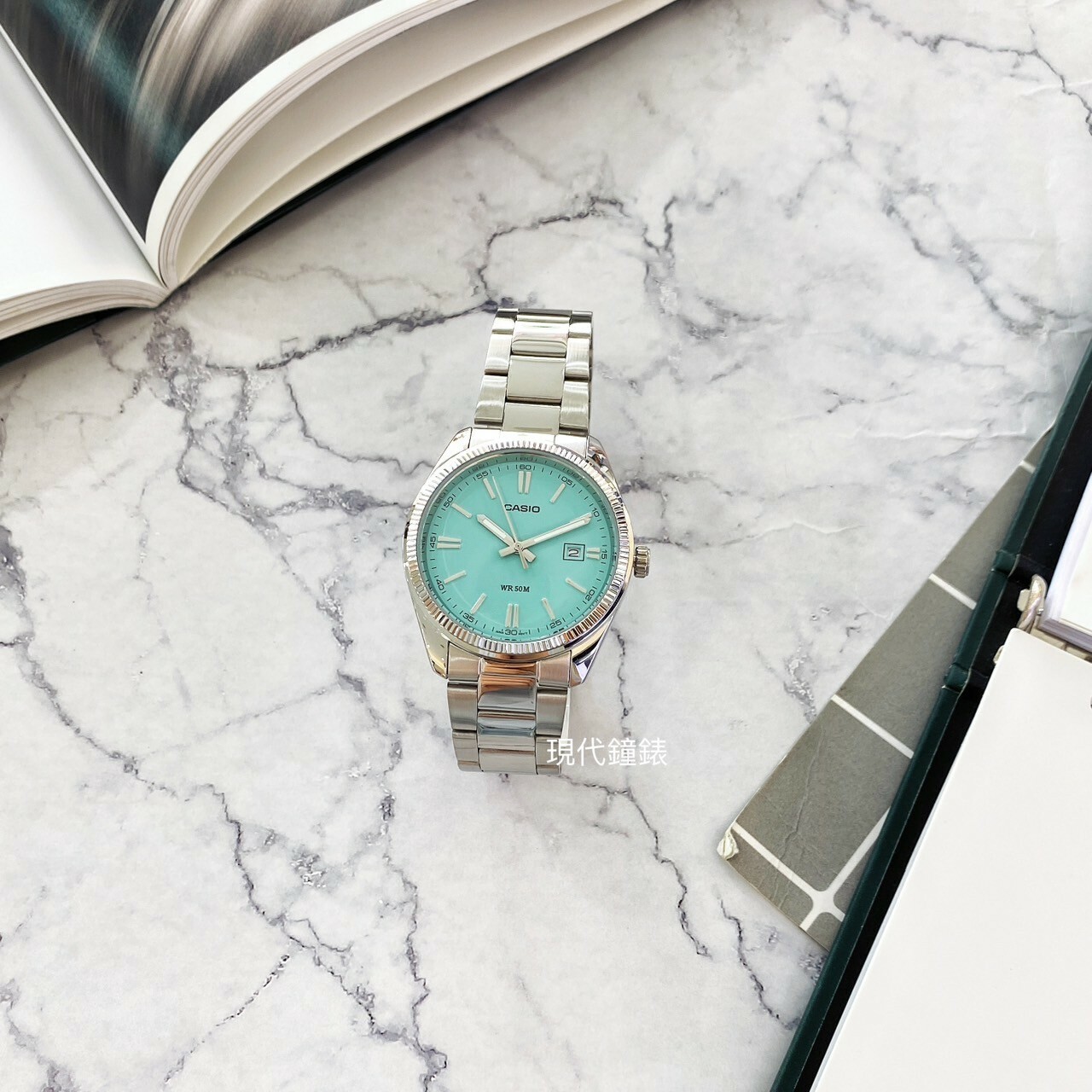 【CASIO 卡西歐】 潮流鮮豔色彩不鏽鋼腕錶MTP-1302PD-2A2 38.5mm 現代鐘錶