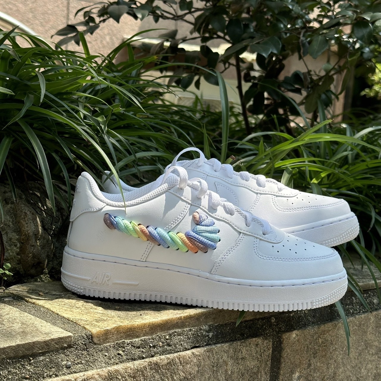 NIKE AIR FORCE 1 LV8 GS 彩虹 鞋帶勾勾