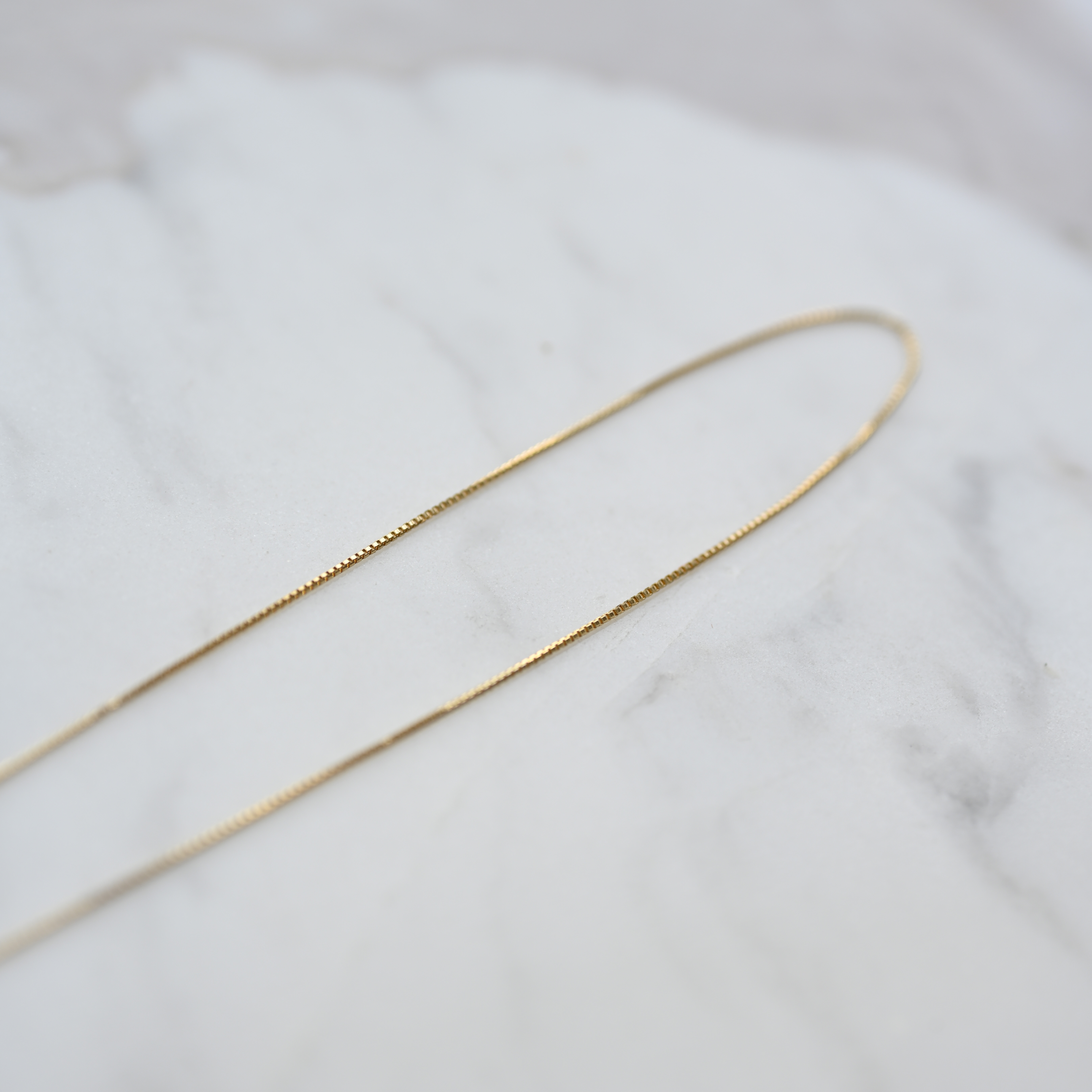 18K Plain Gold necklace