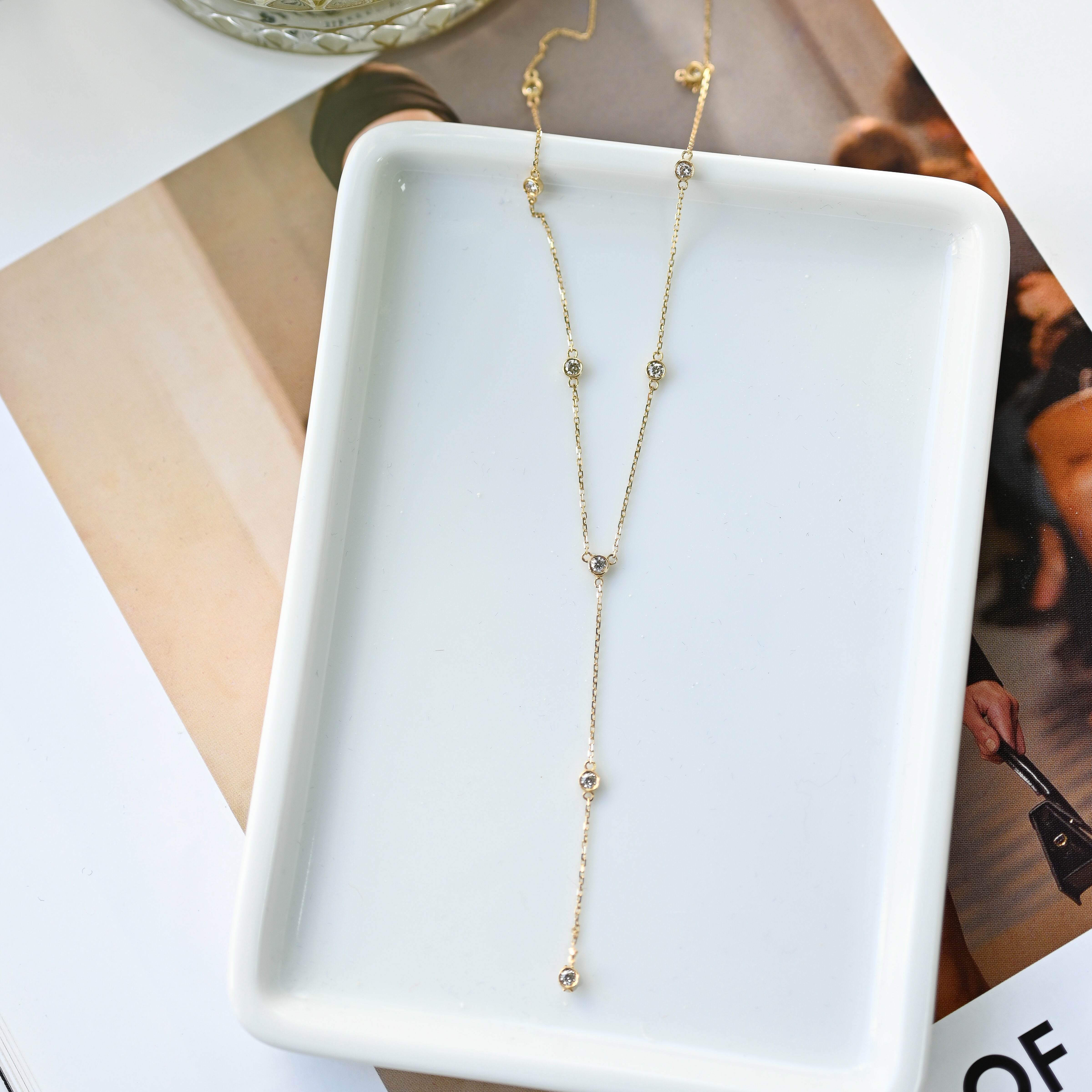 18K Y Shape Diamond necklace