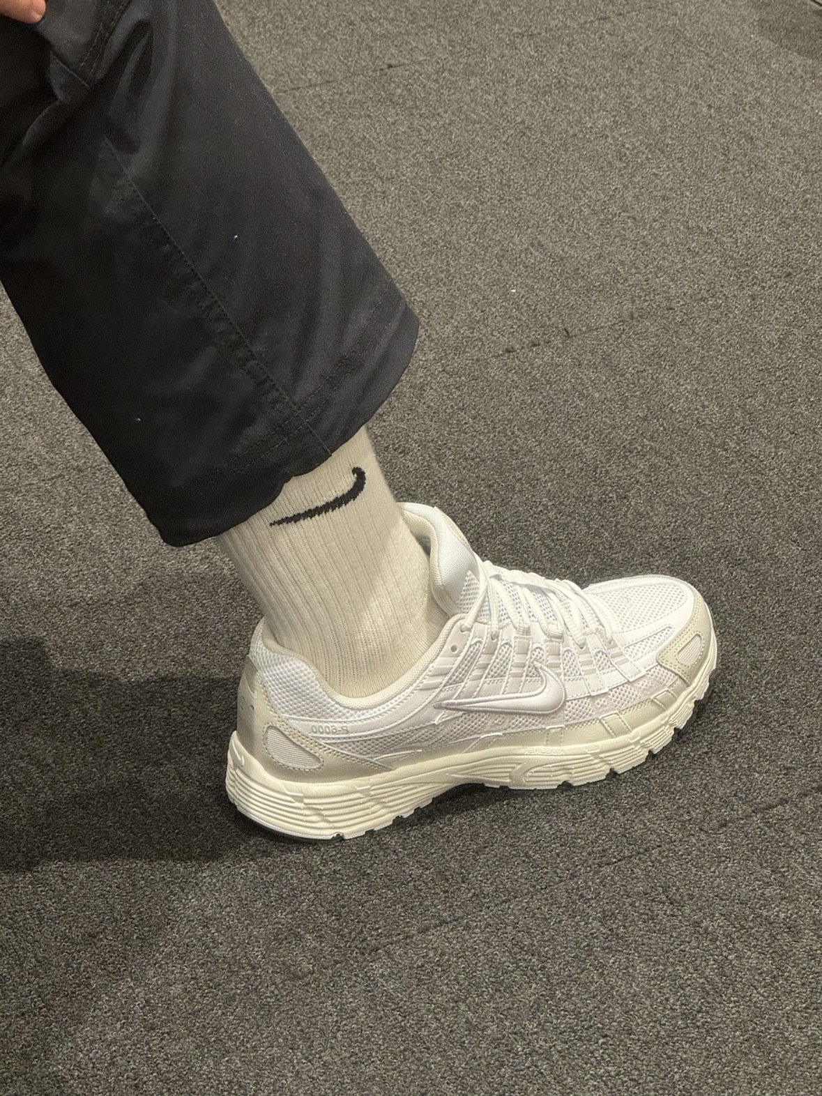 <2025ByeBye👋🏻> Nike P-6000 "Triple White" 米灰白