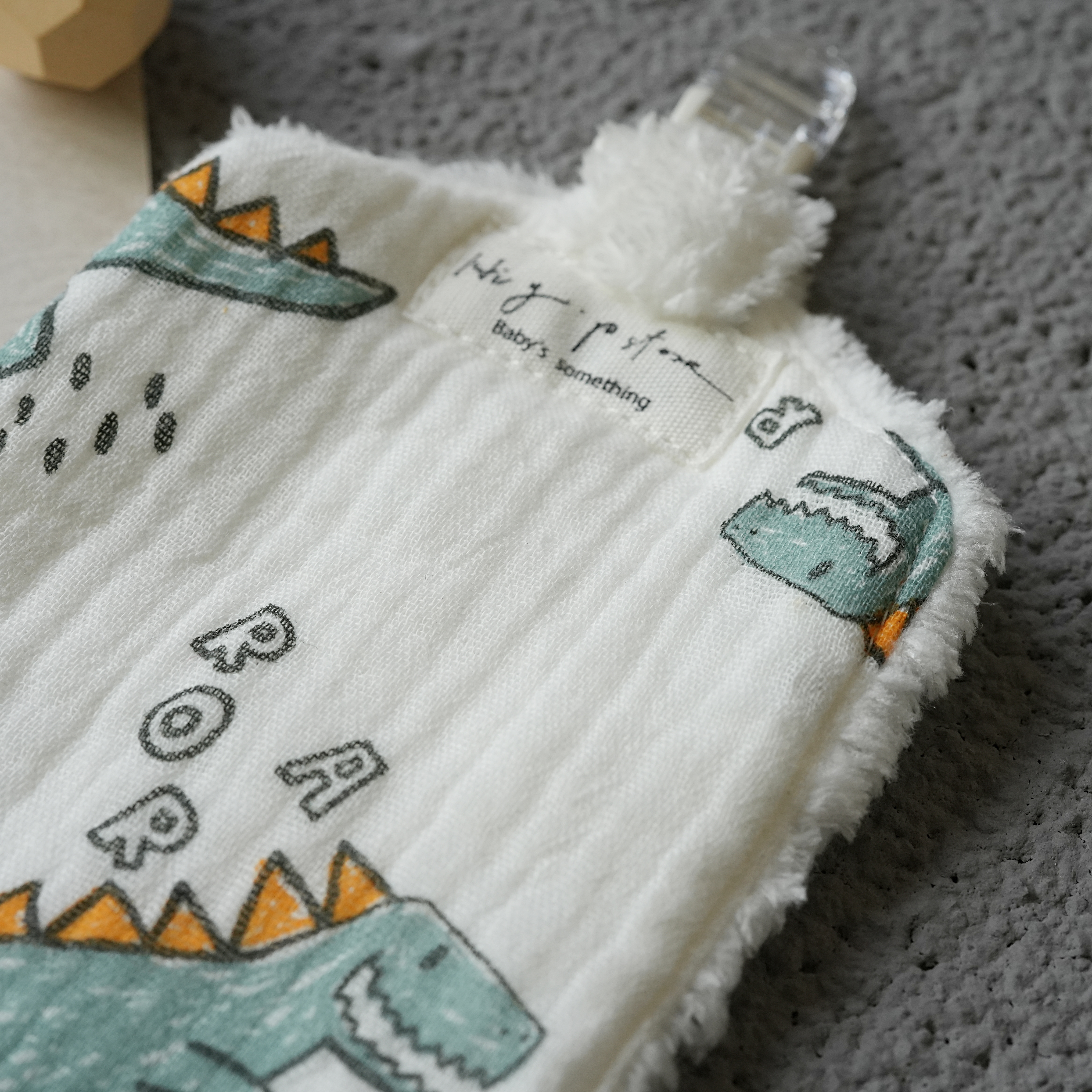 Hi Y.P store-手作手帕夾-塗鴉恐龍