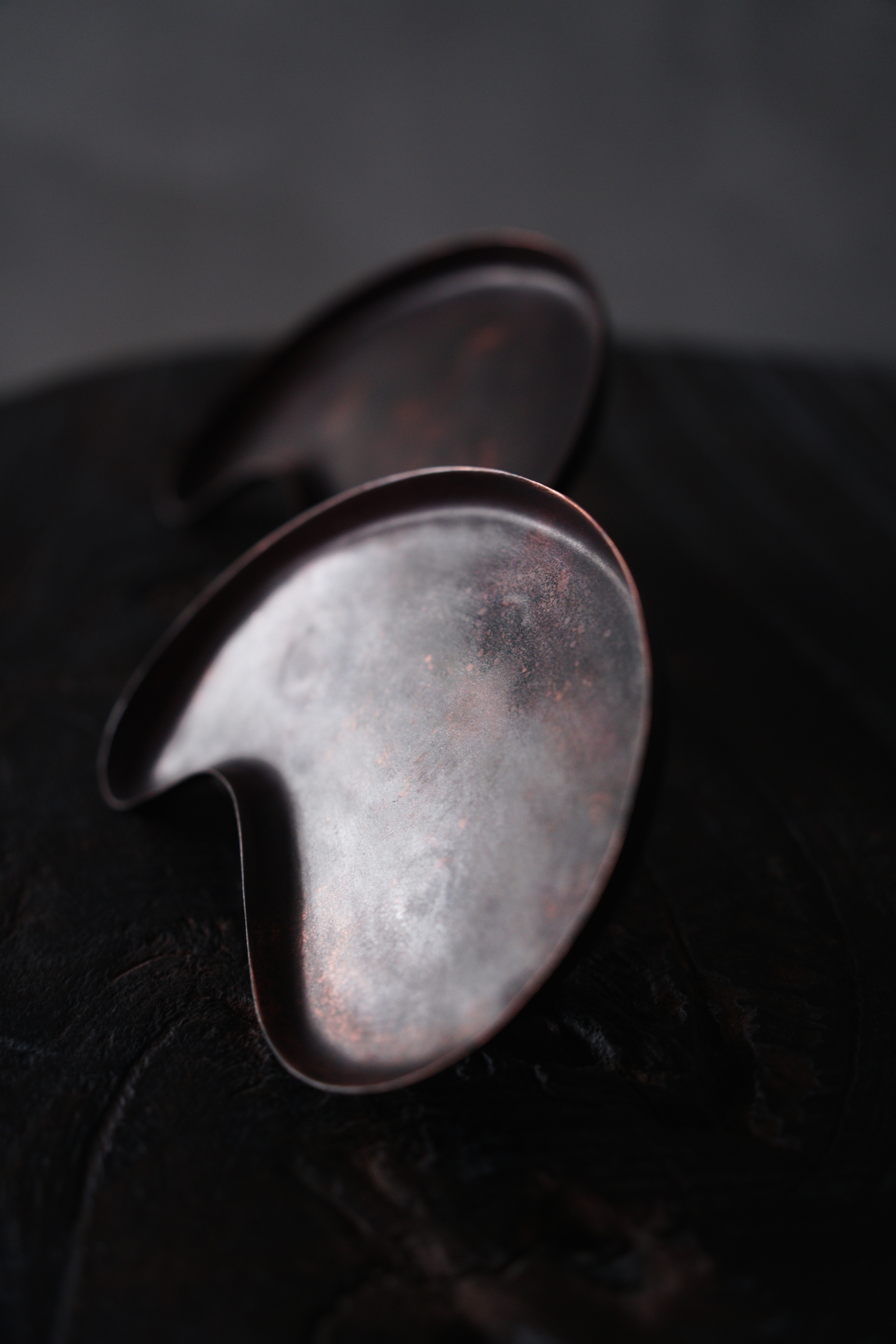 YANGYANG｜貓腳薰香台