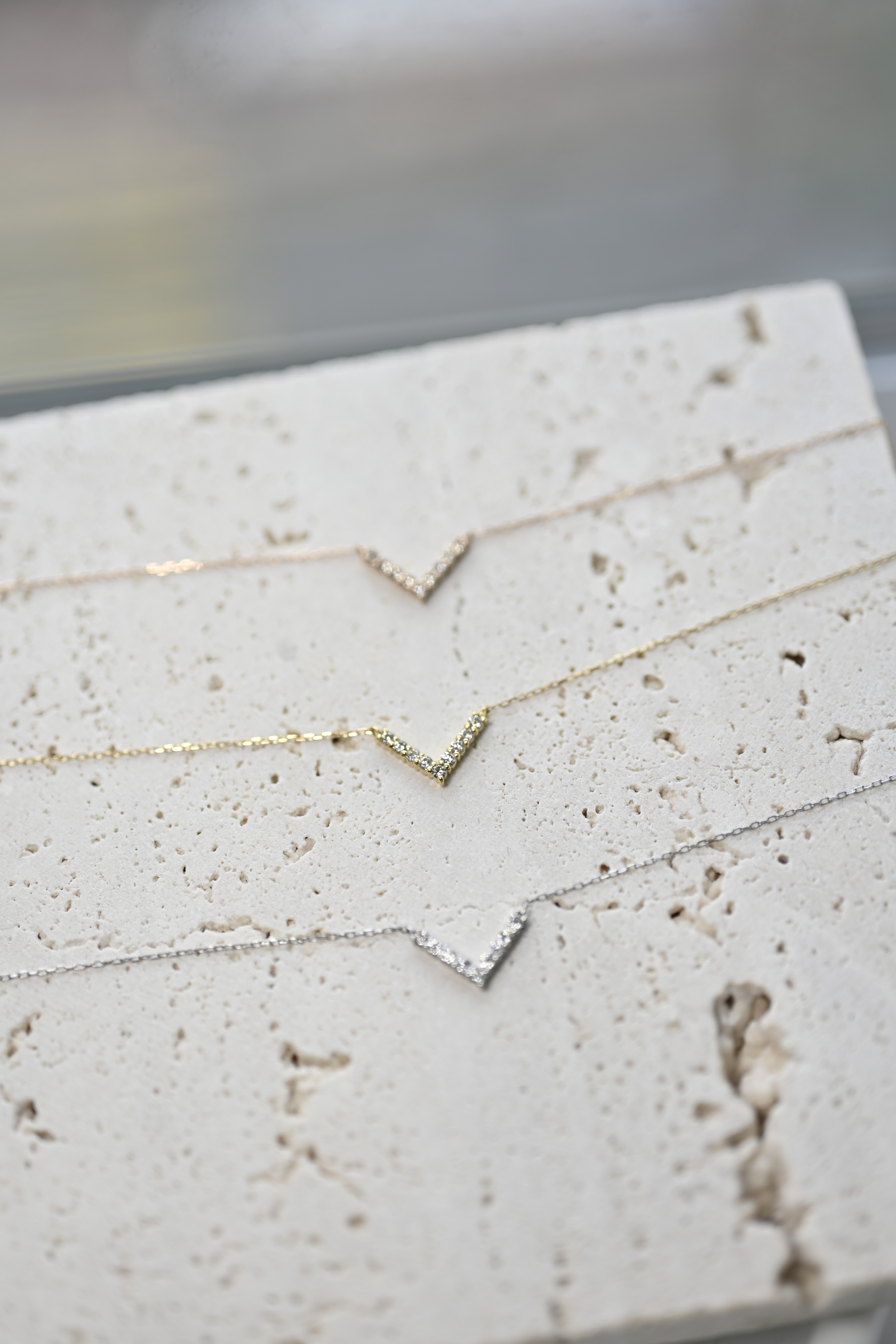 18K V Shape Diamond Necklace